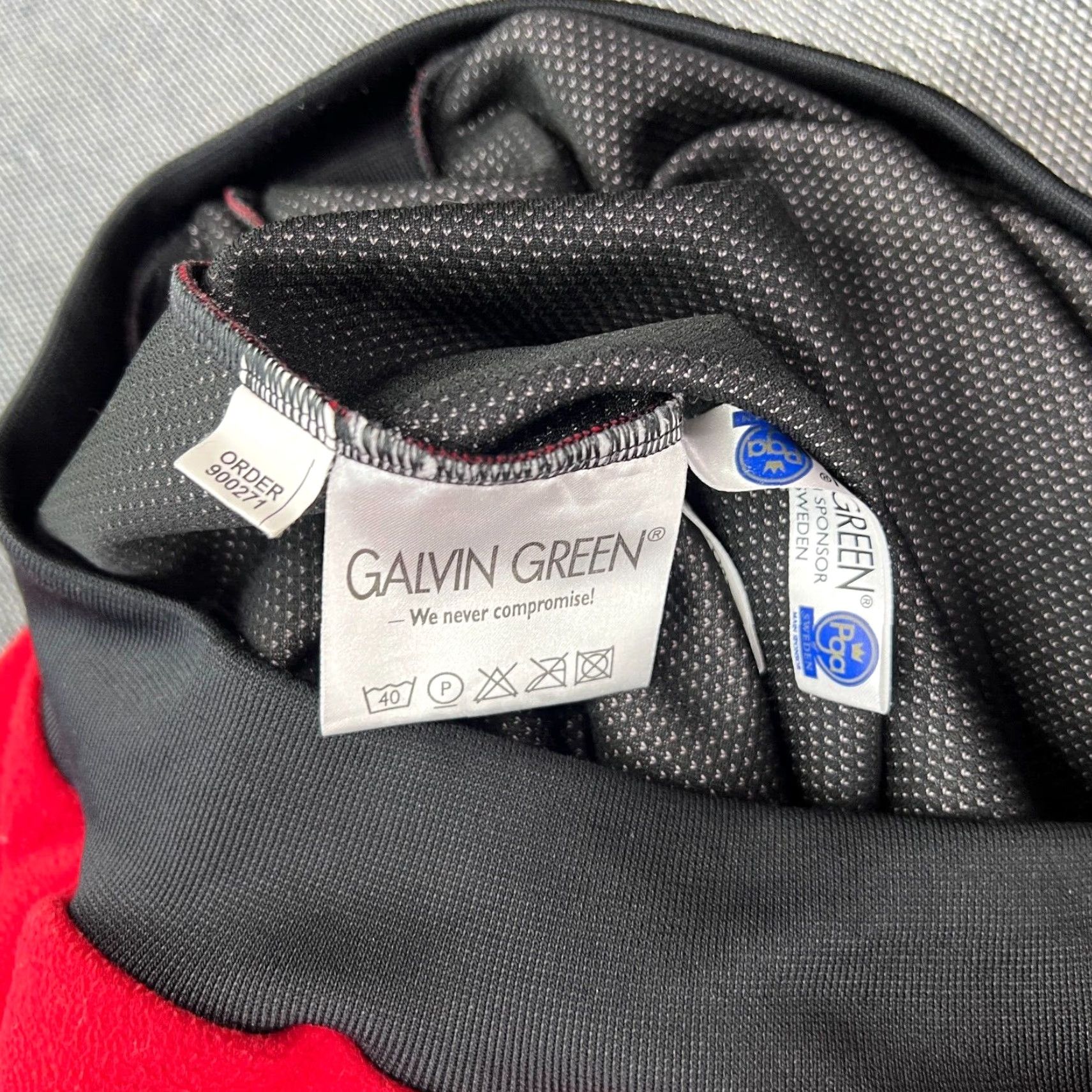 Galvin Green Galvin Green Windstopper Fleece Jacket Mens Large PGA 2008 Red Golf 1/4 Zip Size US L / EU 52-54 / 3 - 6 Thumbnail