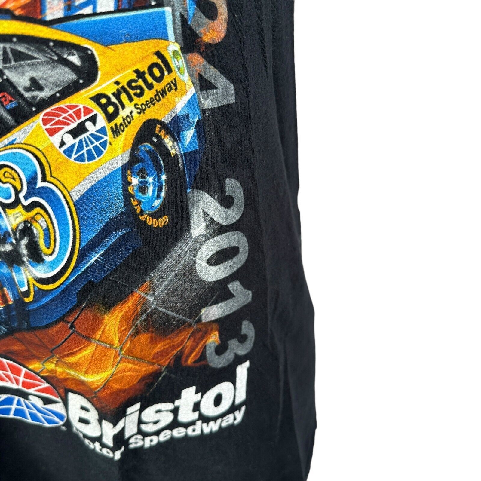 Chase Authentics Chase Authentics Bristol Fight Finish NASCAR T-Shirt Mens M Size US M / EU 48-50 / 2 - 4 Thumbnail