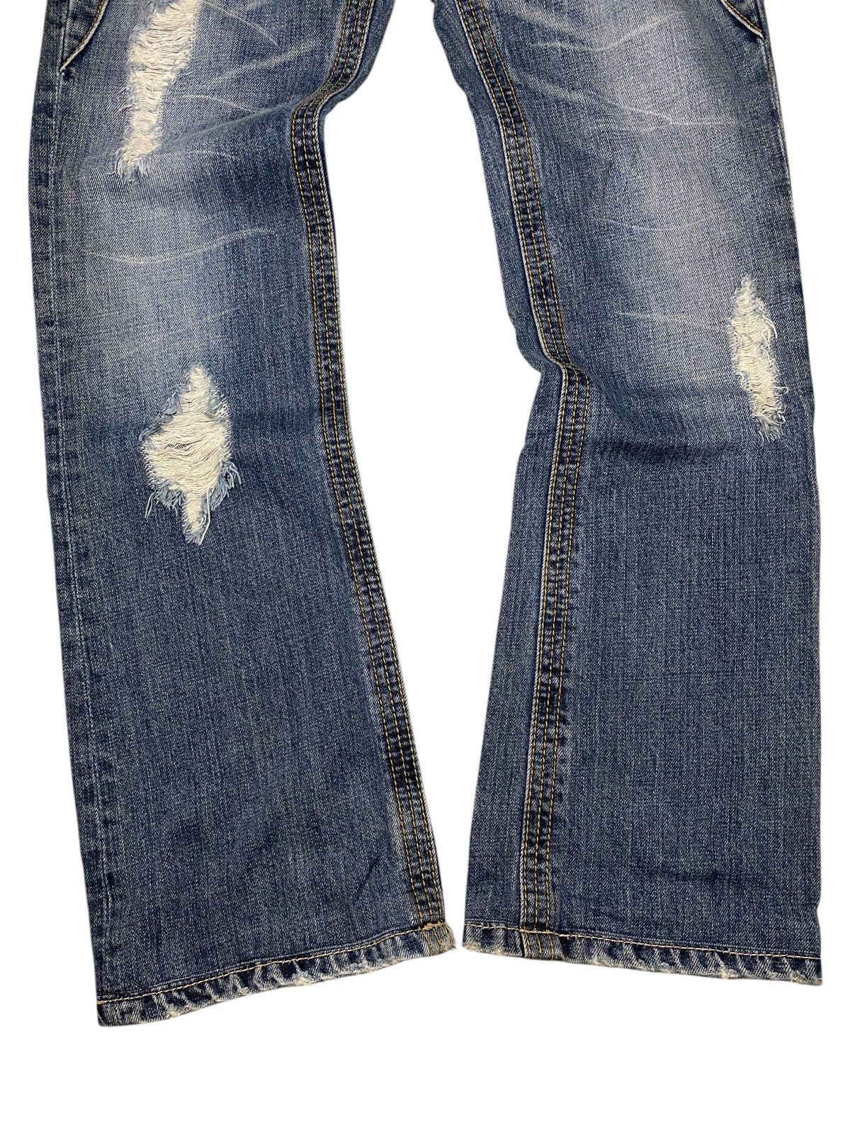 Tornado Mart 2000's Buffalo Studded Seawash Unfisinished Flared Jeans Size US 29 - 5 Thumbnail