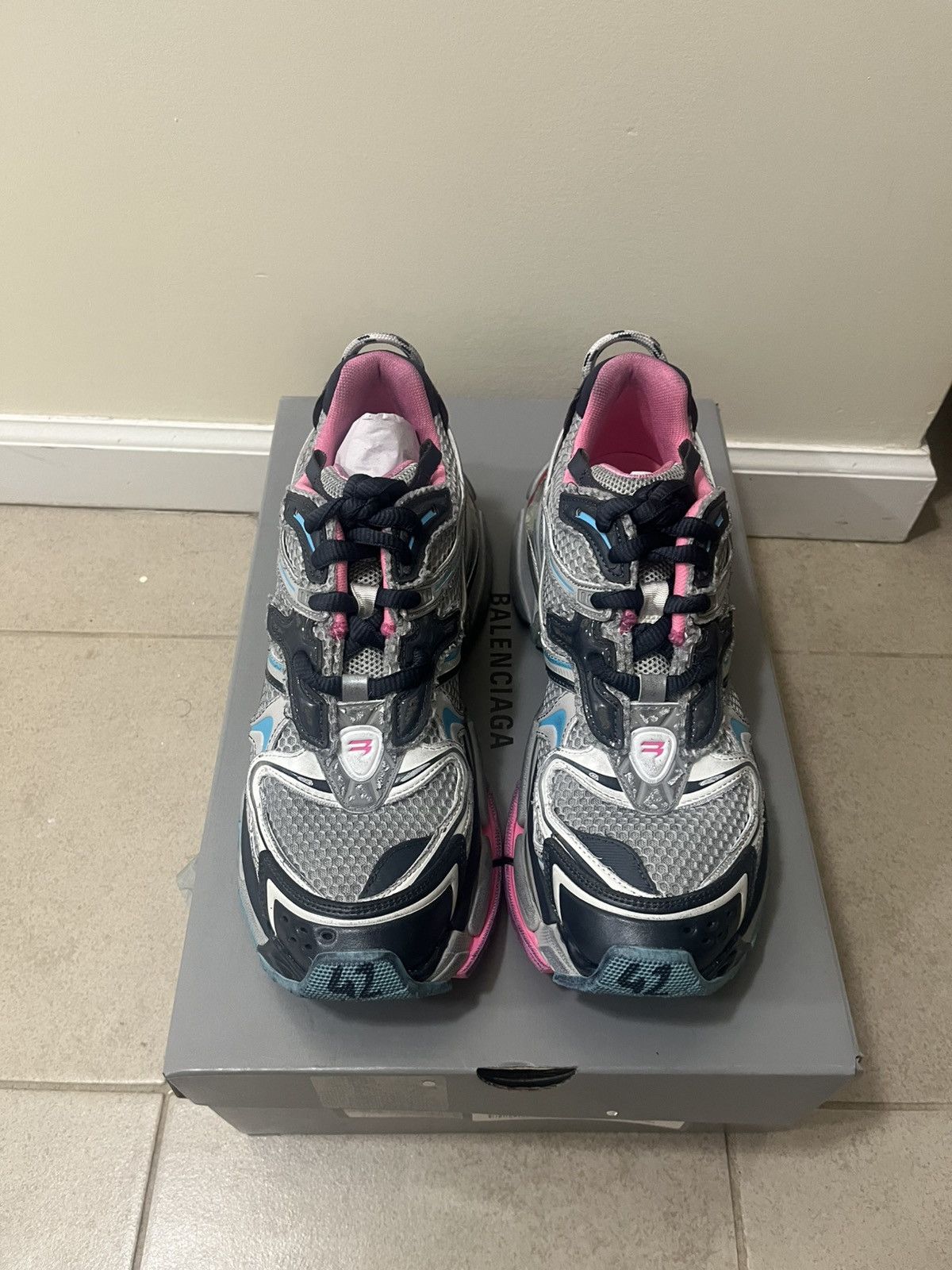Balenciaga Balenciaga Runner Sz 42(9us) Size US 9 / EU 42 - 4 Thumbnail
