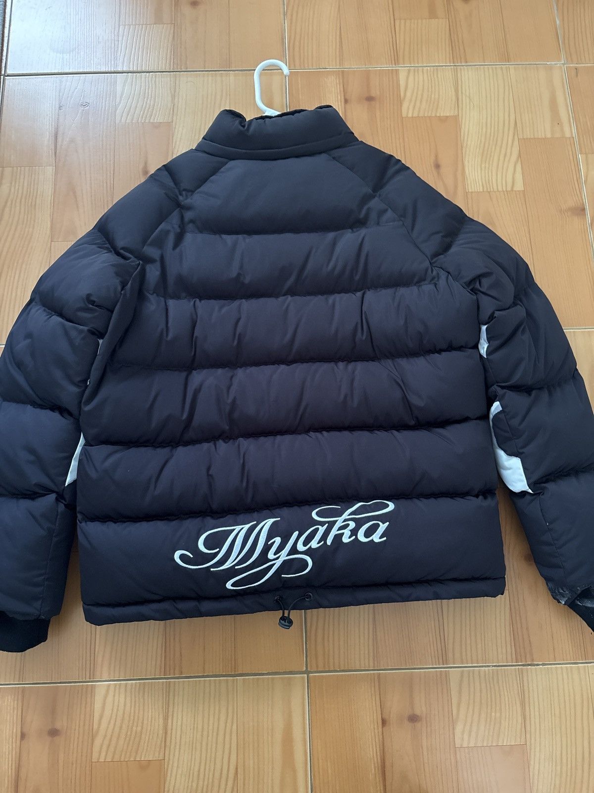 Other Martin Myaka “Hitman” puffer jacket Size US XL / EU 56 / 4 - 2 Thumbnail
