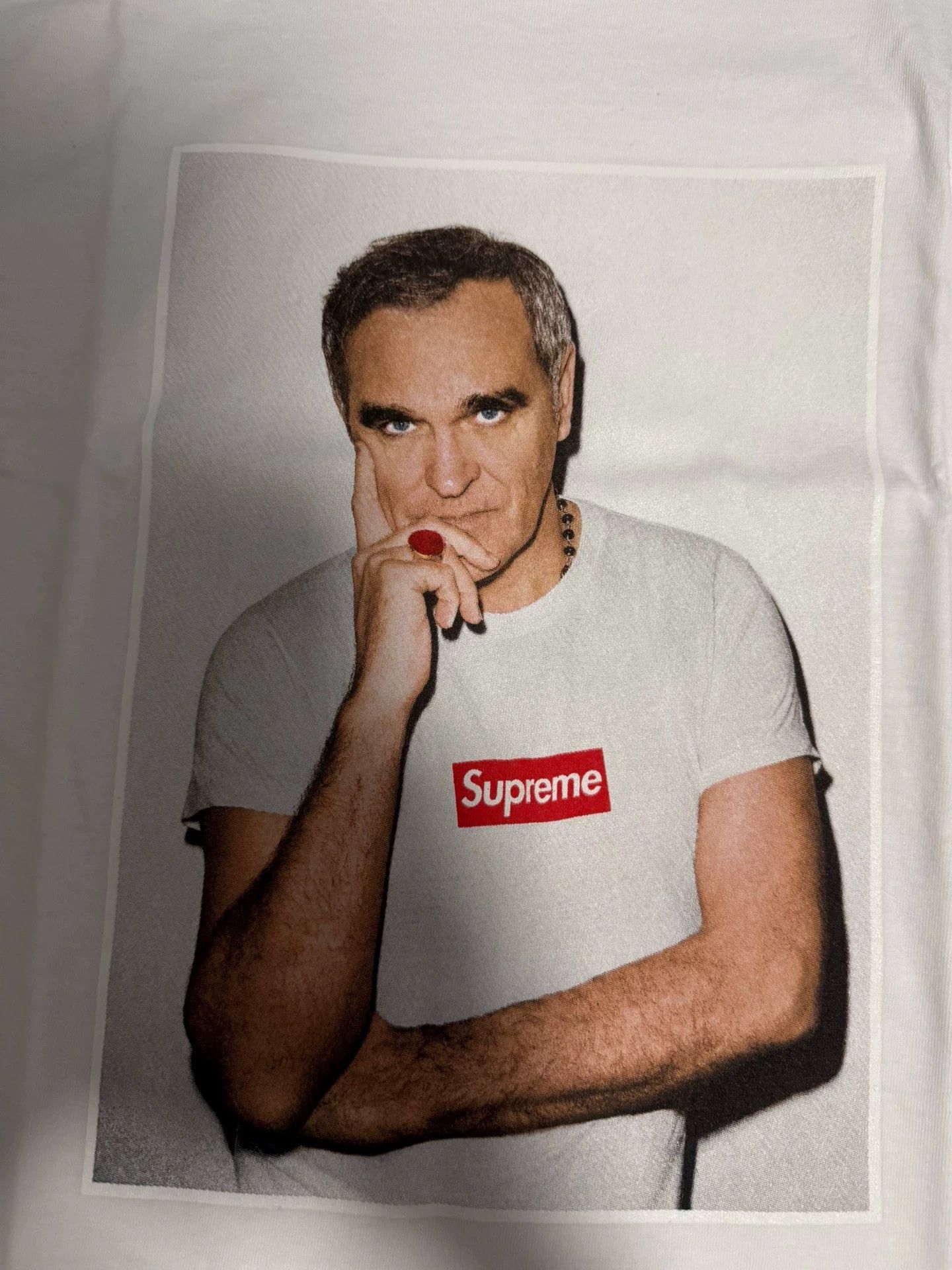 Supreme Supreme Morrissey Tee White M New minor wear Size US M / EU 48-50 / 2 - 2 Thumbnail