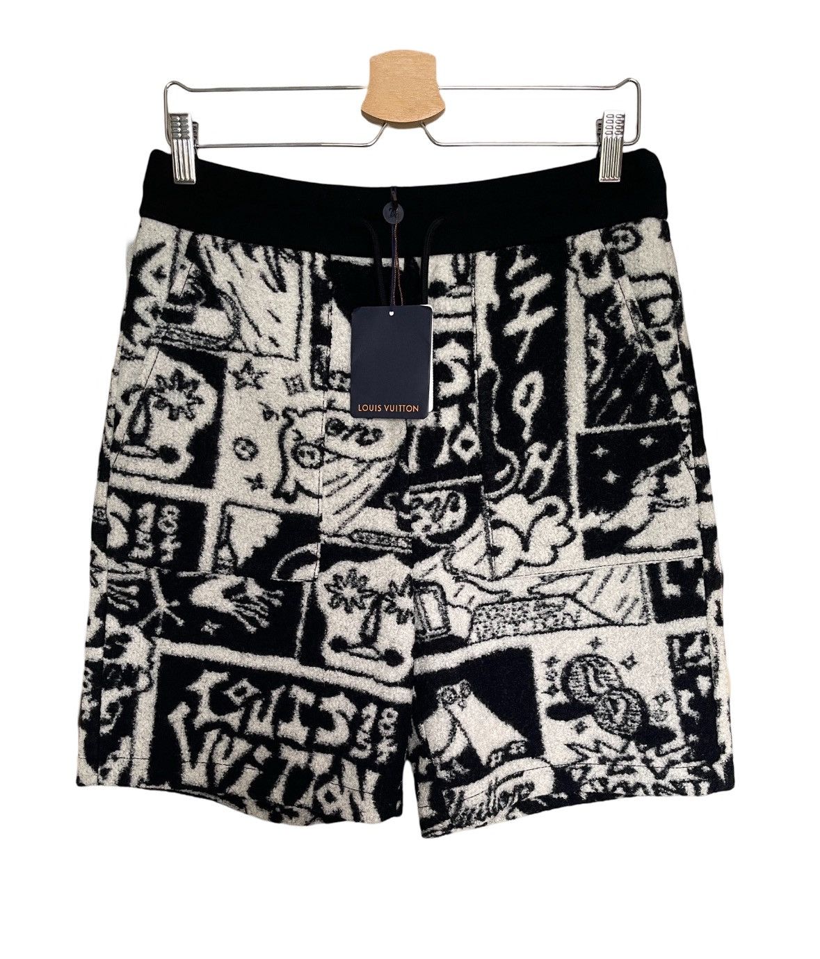 Louis Vuitton Comics fleece shorts Size US 32 / EU 48 - 1 Thumbnail