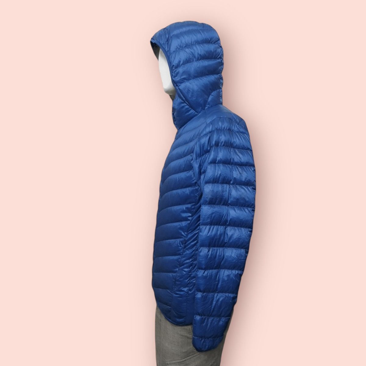 Japanese Brand × Jun Takahashi × Uniqlo VINTAGE UNIQLO ULTRA LIGHT DOWN JACKET (EXTRA WARM) Size US M / EU 48-50 / 2 - 3 Thumbnail