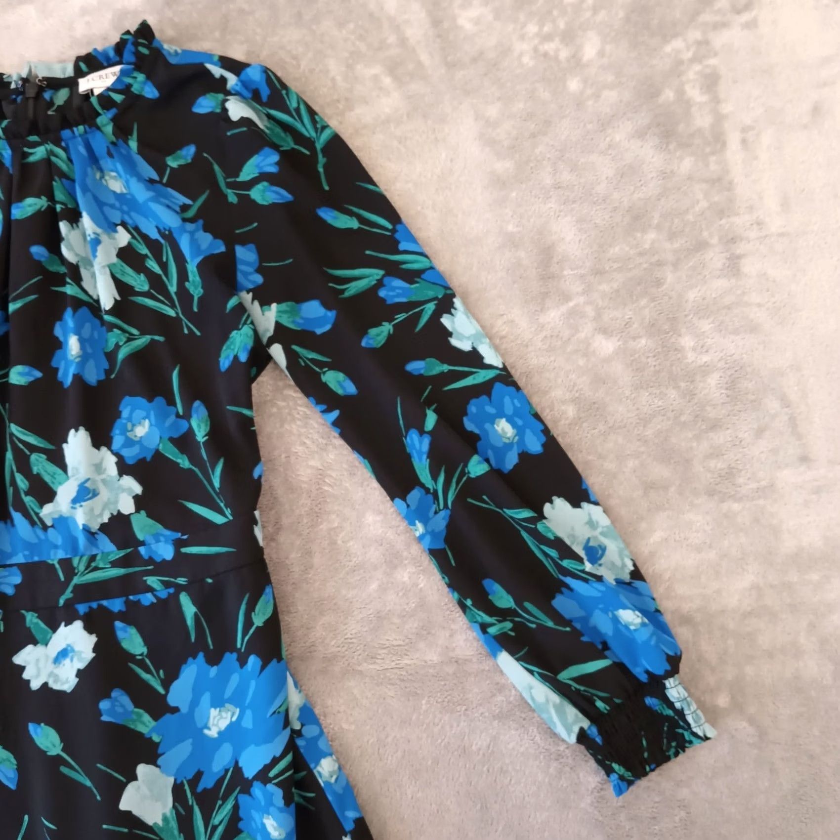 J.Crew J.Crew Dress Blue Floral Long Sleeve Lined Ruffle Accent Maxi Size 00 Women Size XXS / US 00 / IT 34 - 4 Thumbnail