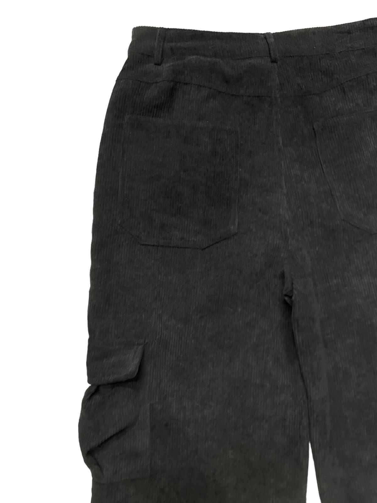 20471120 × Japanese Brand Baggy Corduroy Balenciaga Style Cargo Pants Unknown Brand Size US 30 / EU 46 - 13 Thumbnail