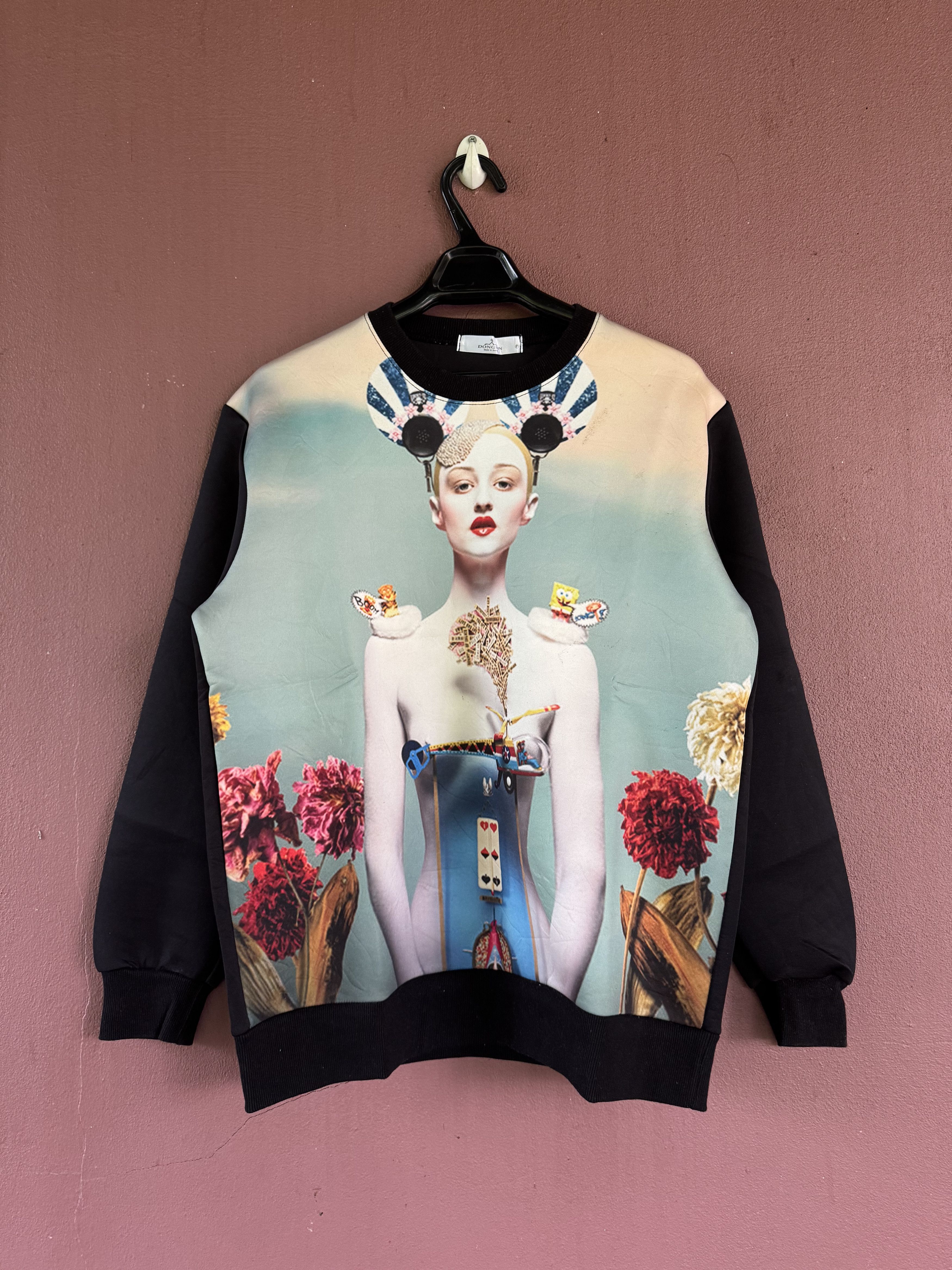 Other Dongsin styles beautifull women naked sweatshirt Size L / US 10 / IT 46 - 1 Thumbnail