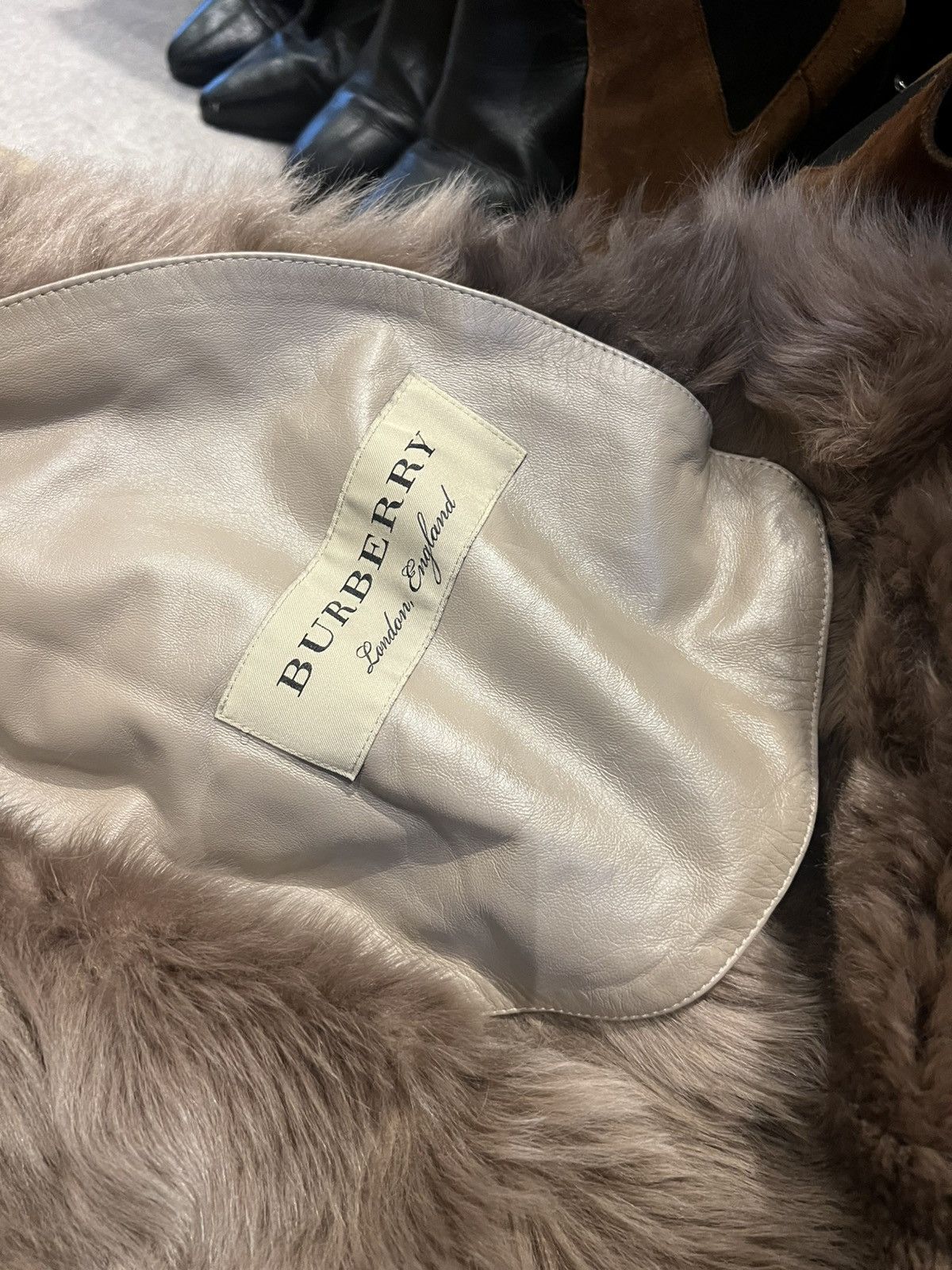 Burberry Shearling Burberry trench coat Size XS / US 0-2 / IT 36-38 - 13 Thumbnail