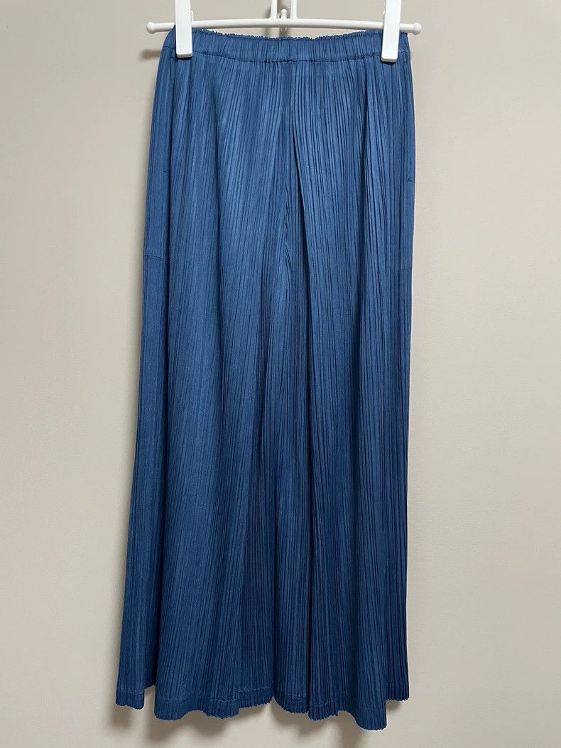 Issey Miyake Issey Miyake size:1 Blue pleated pants Size 42" / US 20 - 3 Thumbnail