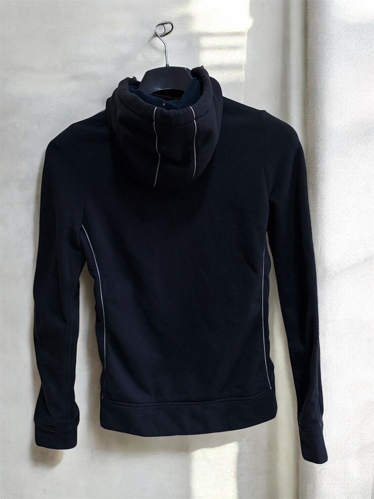 Frauenschuh FRAUENSCHUH Luxury Fleece Hoodie Black White Trim XS Size XS / US 0-2 / IT 36-38 - 2 Thumbnail