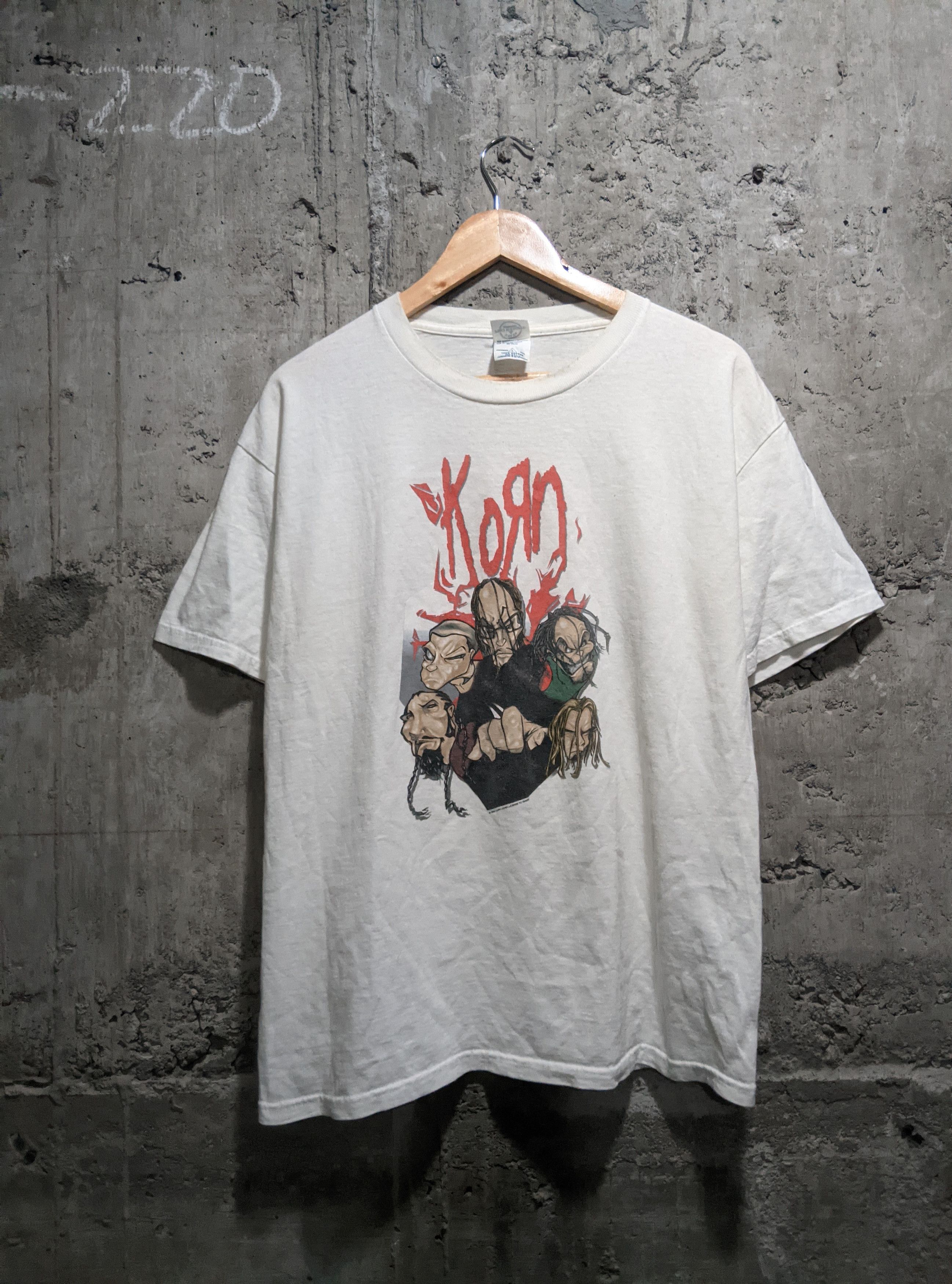 Band Tees Vintage 2003 Korn untouchables era nu metal t shirt Size US L / EU 52-54 / 3 - 1 Thumbnail