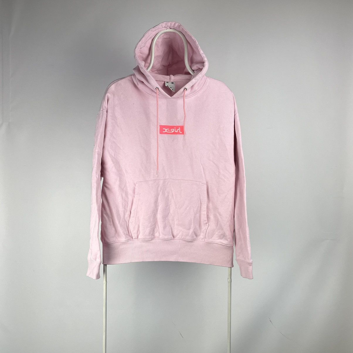 20471120 X-GIRL Hoodie box logo Japanese size Medium (1) Size US M / EU 48-50 / 2 - 1 Thumbnail