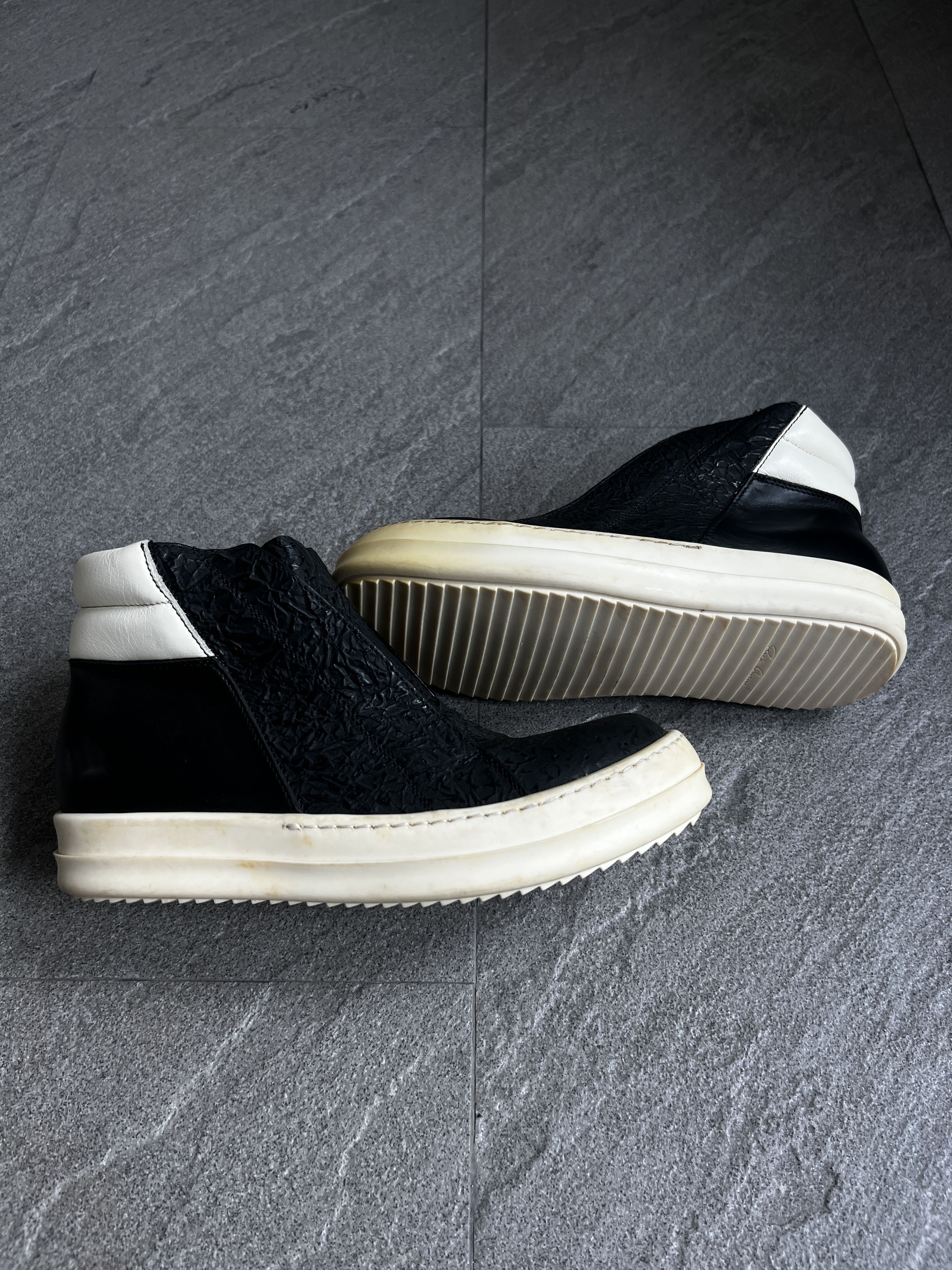 Rick Owens Rick Owens Leather Slip On Sneakers Black Milk EU40 Size US 7 / EU 40 - 1 Thumbnail