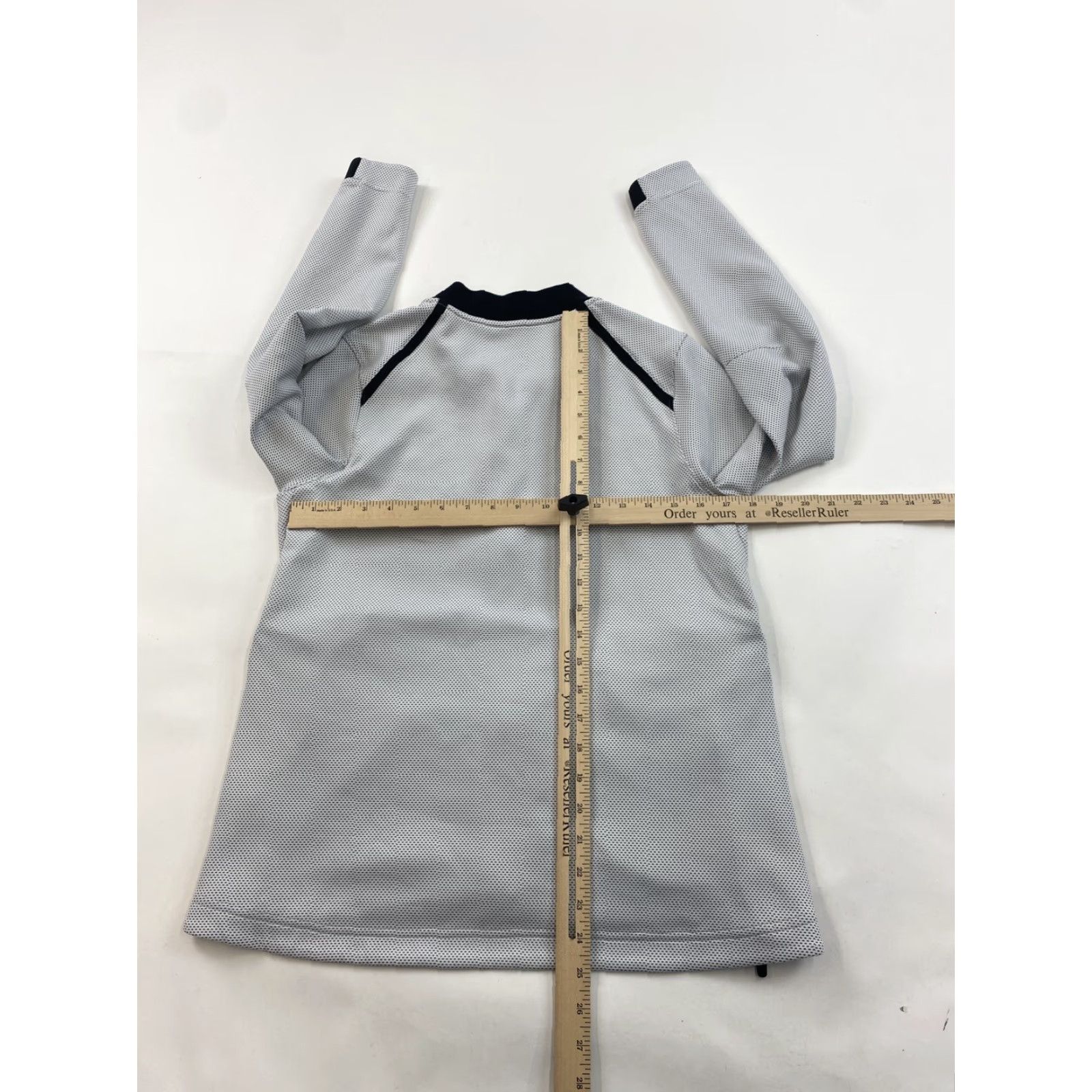 Nike Nike Jacket Womens Medium Gray Lion Logo Full Zip Therma Flex Size M / US 6-8 / IT 42-44 - 4 Thumbnail