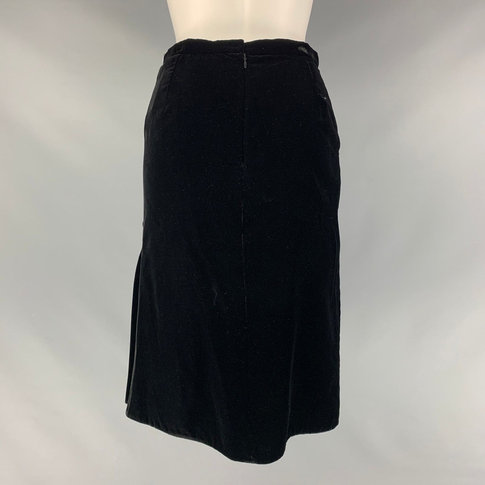 Dolce & Gabbana Size 4 Black Viscose & Silk Solid Pleated Skirt Size 27" / US 4 / IT 40 - 3 Thumbnail