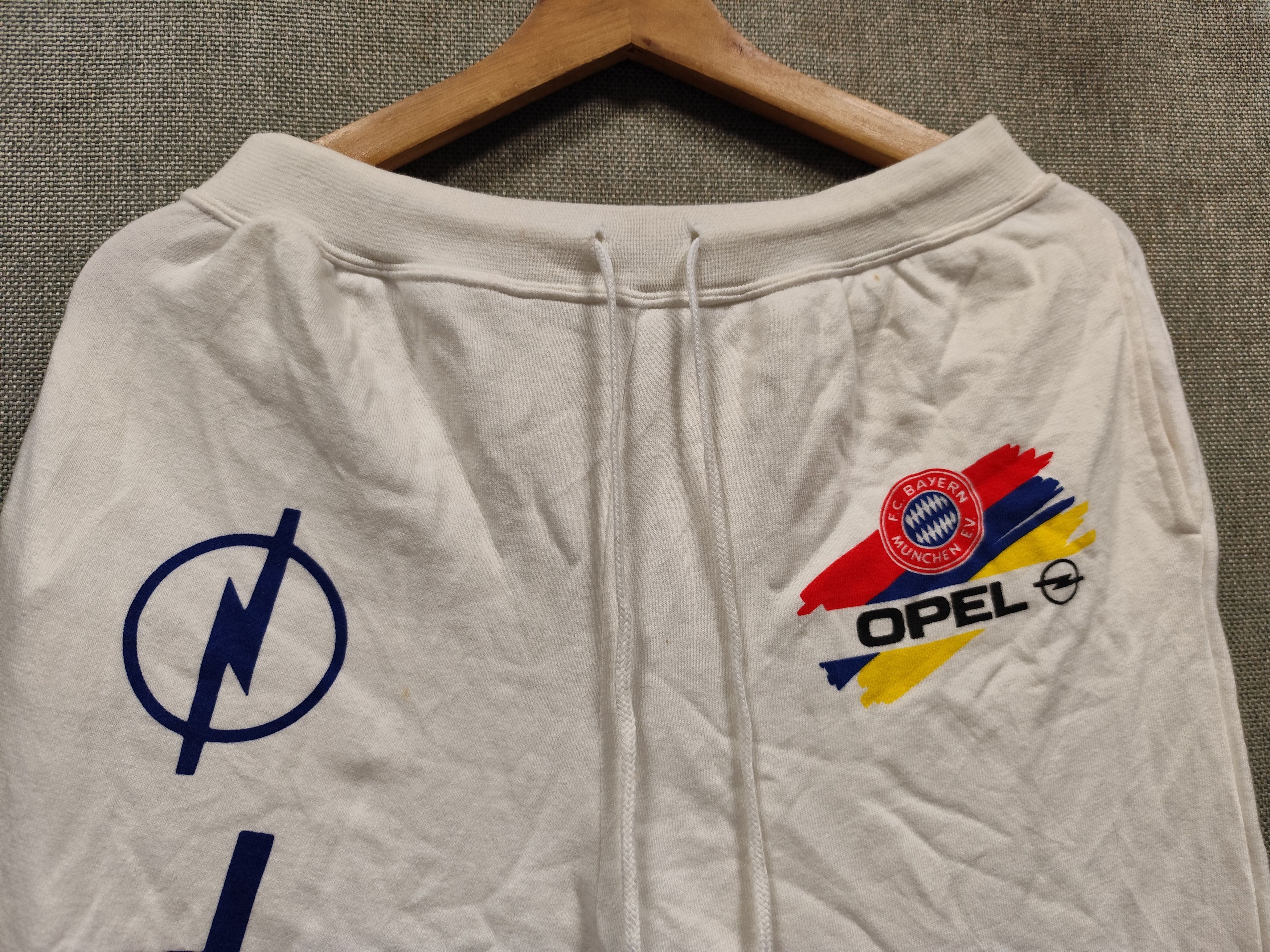 Vintage vintage opel fc bayern munchen jogger pants Size US 30 / EU 46 - 5 Thumbnail