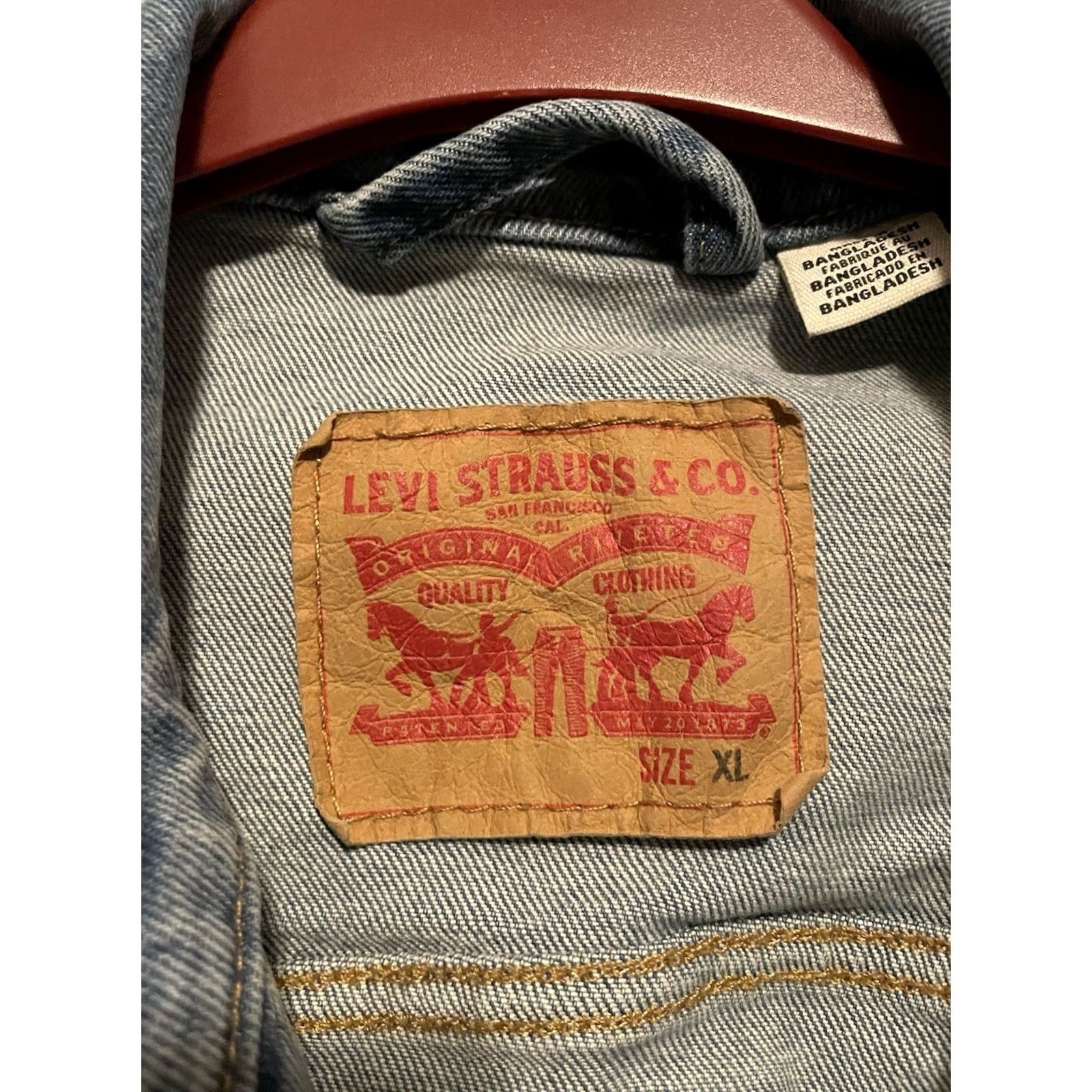 Levi's Item Specifications: Material: Cotton Size 40" / US 18 - 5 Thumbnail