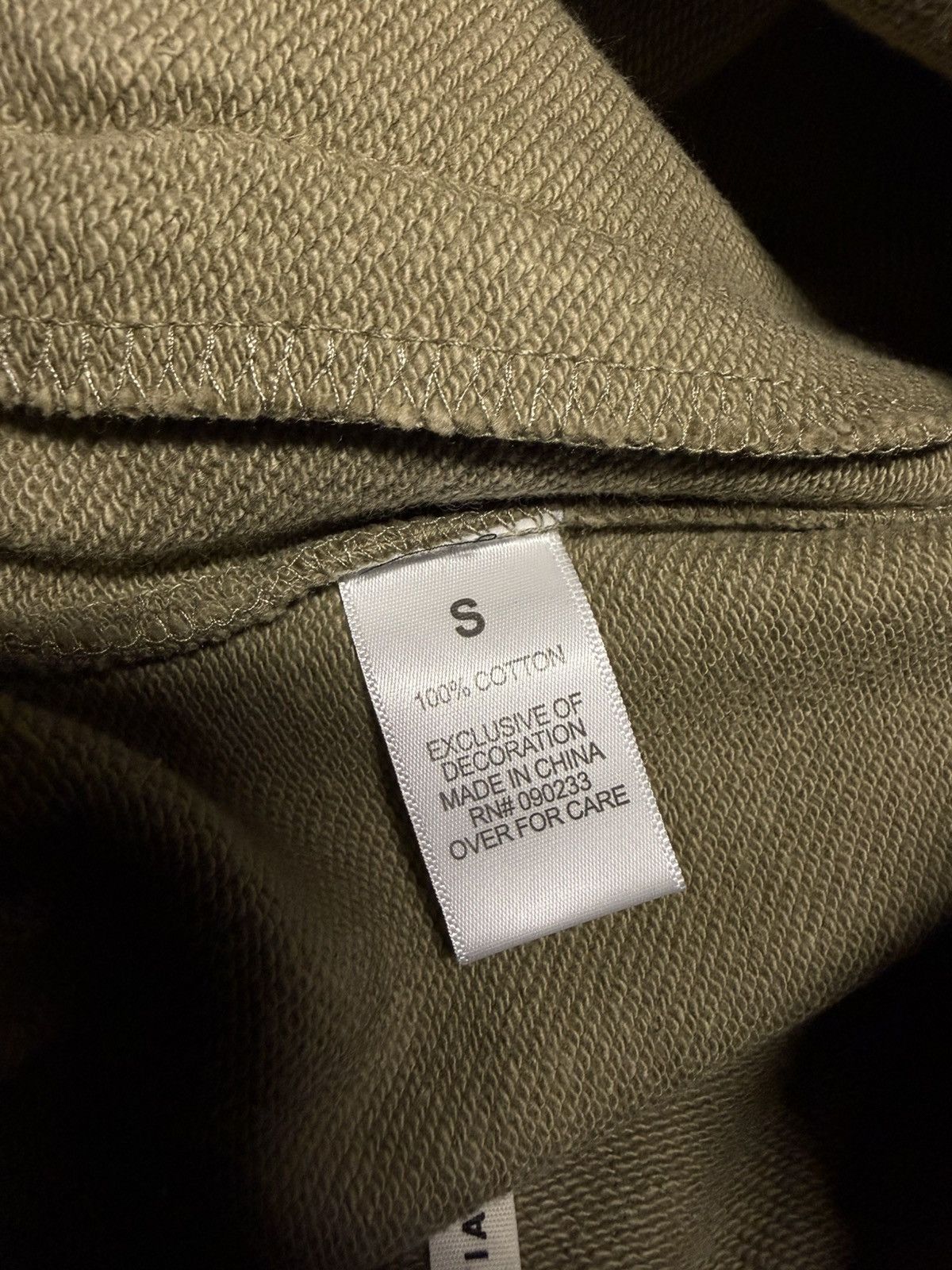 Fear of God Fear of God essentials first collection shorts silver sage S Size US 28 / EU 44 - 7 Thumbnail