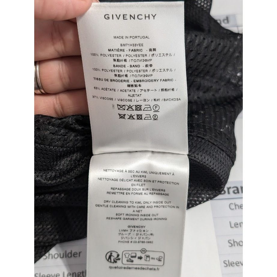 Givenchy o1rshd1 T-Shirt in Black Size US XL / EU 56 / 4 - 19 Thumbnail