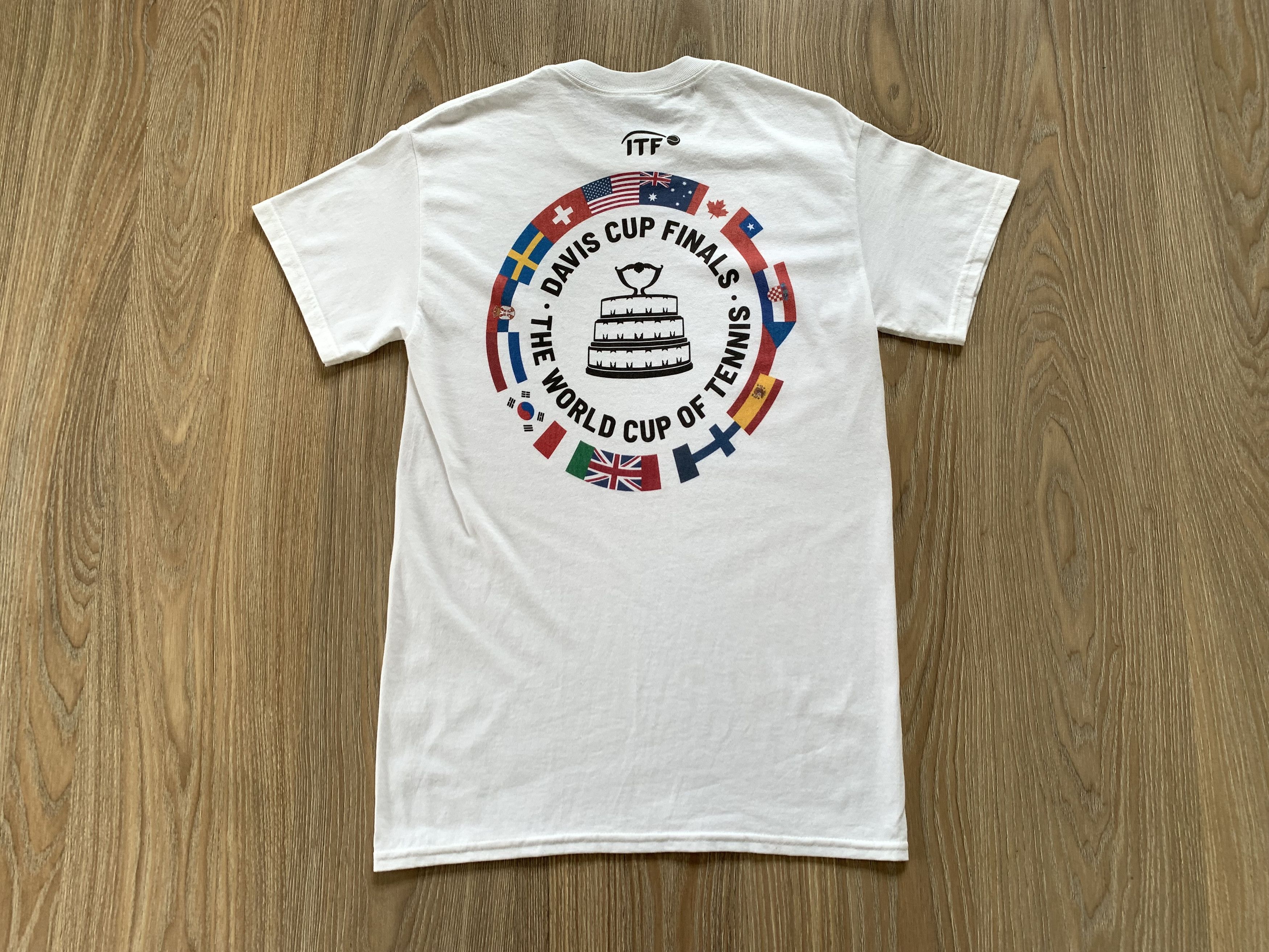 Gildan × Sports Specialties The World Cup Of Tennis Davis Cup Finals ITF T-Shirt Size US S / EU 44-46 / 1 - 3 Thumbnail
