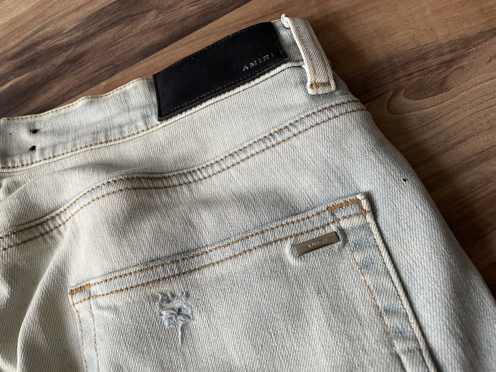 Amiri Amiri Light Indigo Skinny Denim Size US 33 - 11 Thumbnail