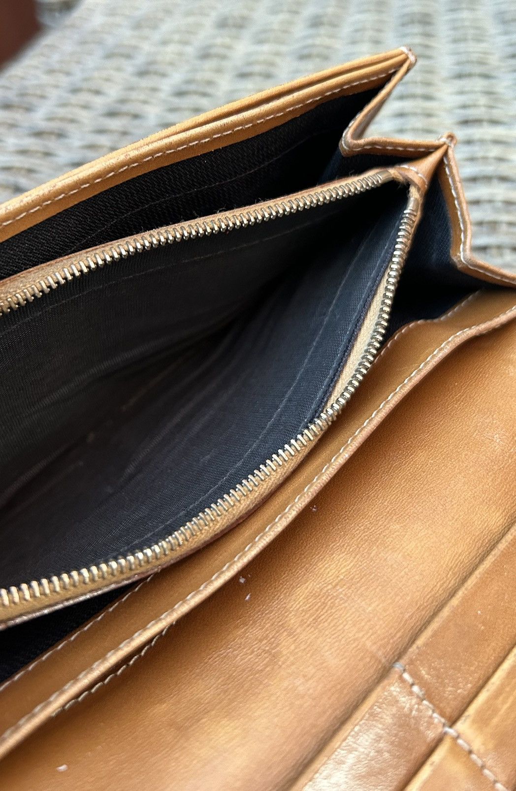 Fendi × Vintage Vintage Fendi Pequin Leather Long Wallet Made In Italy Size ONE SIZE - 10 Thumbnail