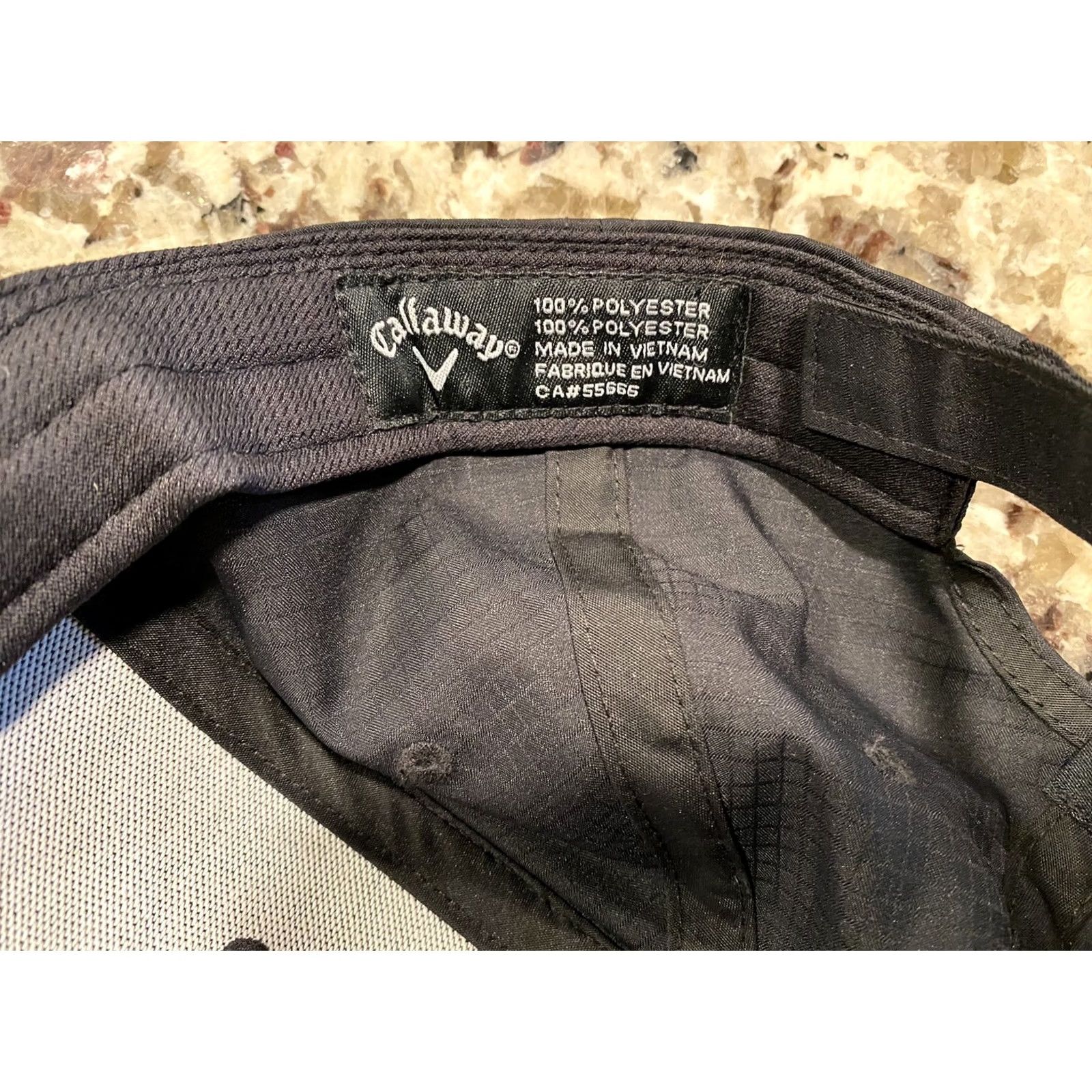 Callaway Callaway Top Golf Hat Black Strap Back Raised Lettering On Front Unisex Adults Adjustable Size Golf Hat Mens Womens Size US M / EU 48-50 / 2 - 6 Thumbnail