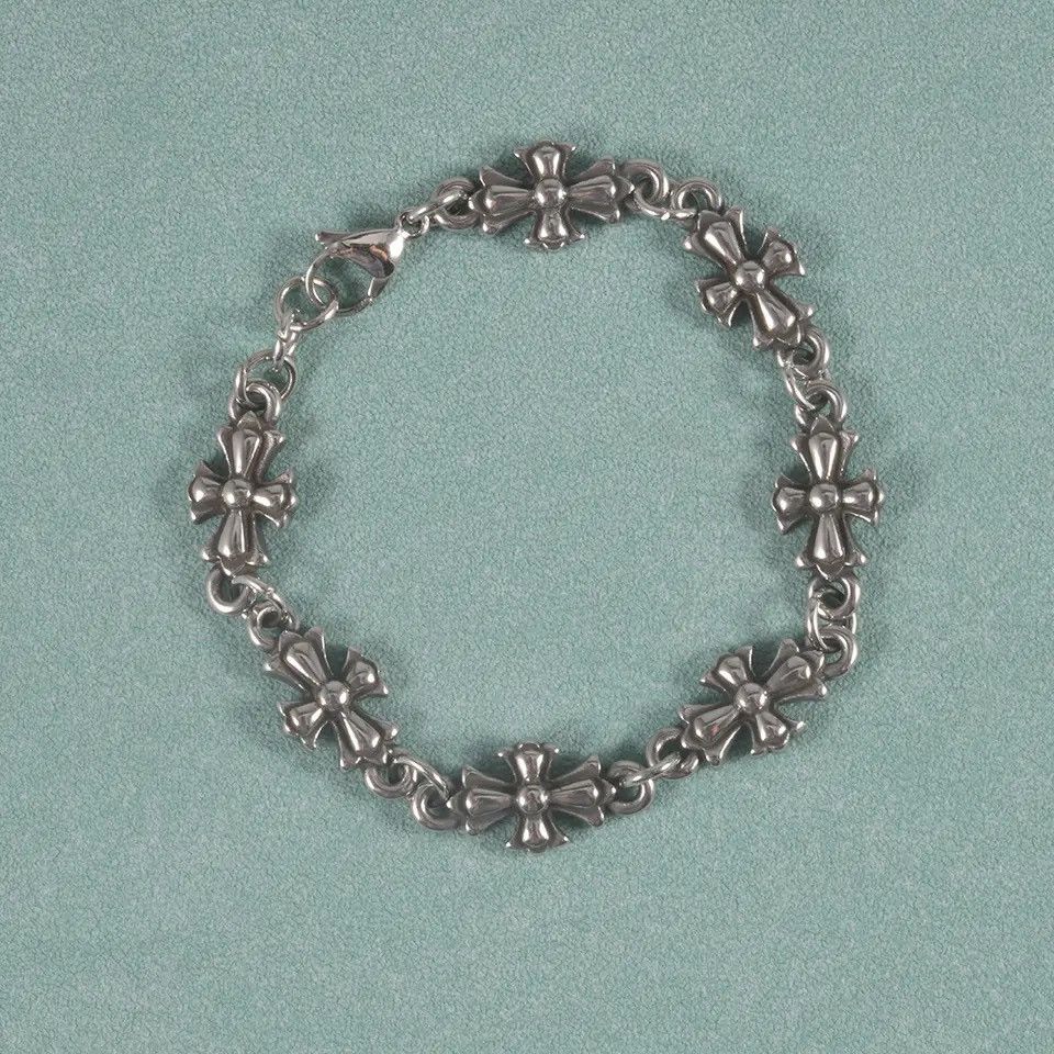 Jewelry Gothic punk cross chain bracelet Size ONE SIZE - 1 Thumbnail
