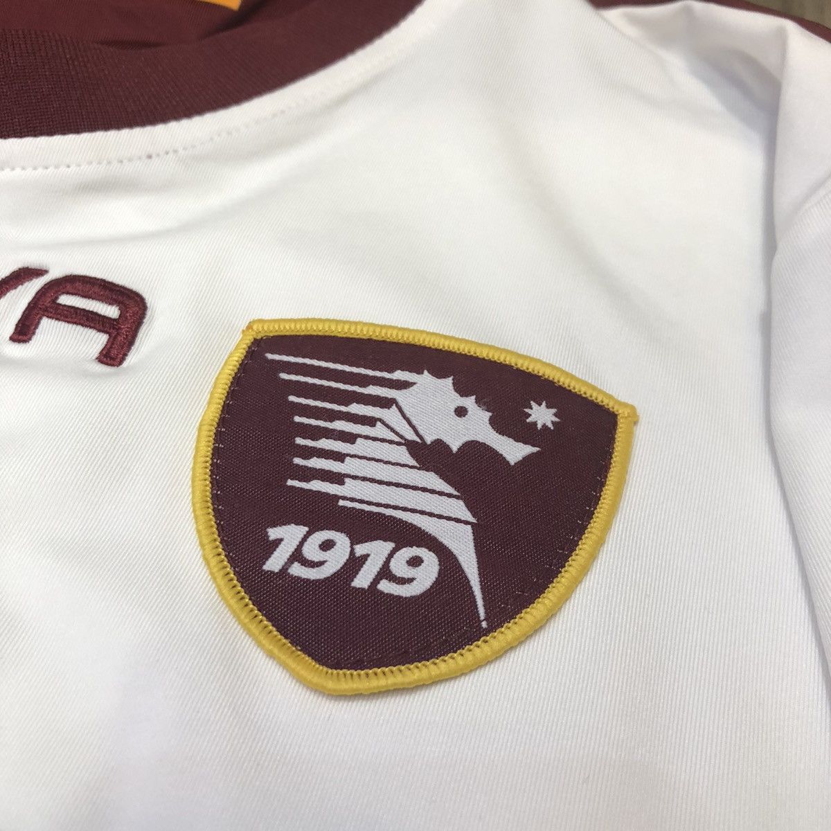 Other Salernitana 13/14 away shirt Size US L / EU 52-54 / 3 - 6 Thumbnail