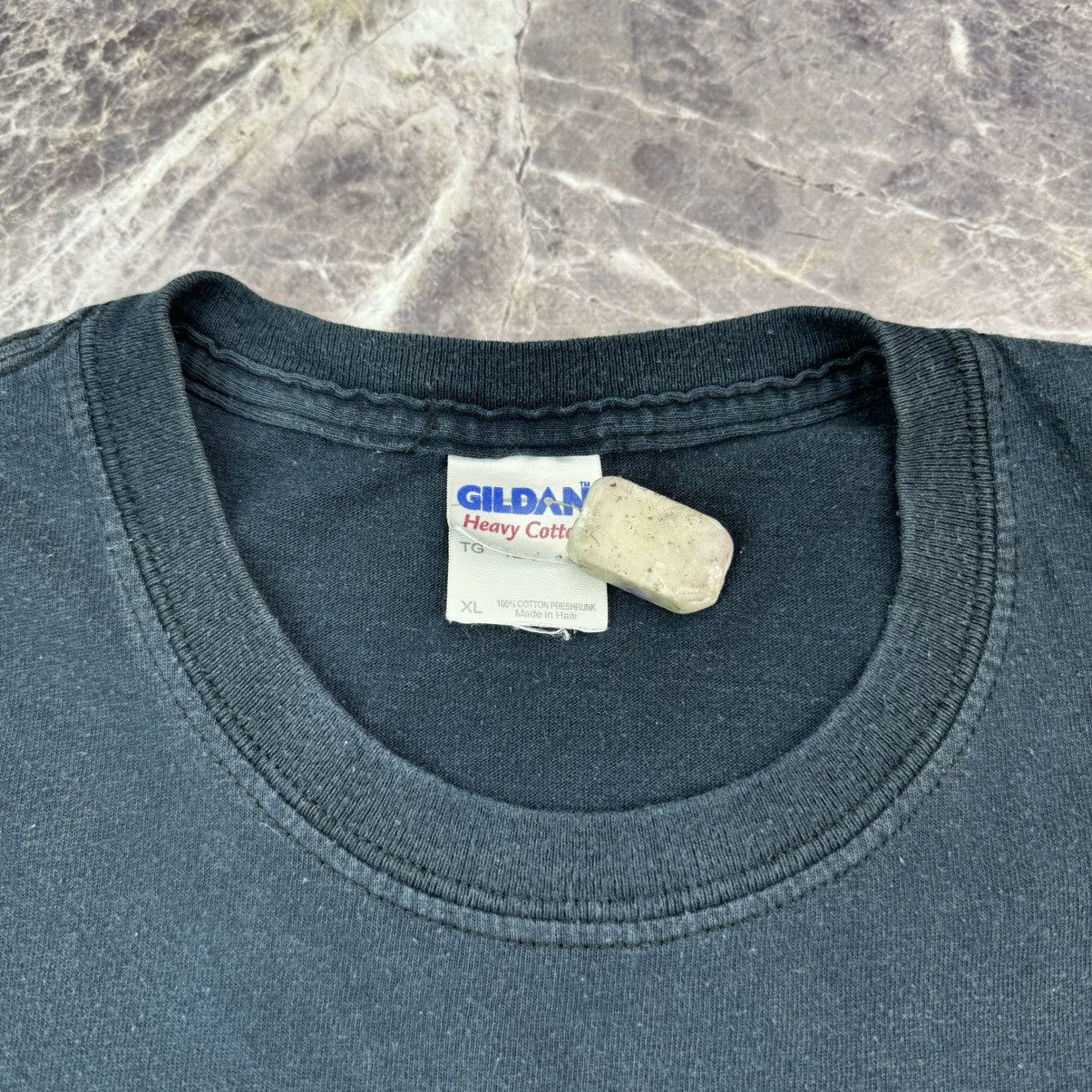 Band Tees × Pink Floyd × Vintage Vintage Pink Floyd Dark Side to the Moon Tour Black Band Tee Size US XL / EU 56 / 4 - 7 Thumbnail