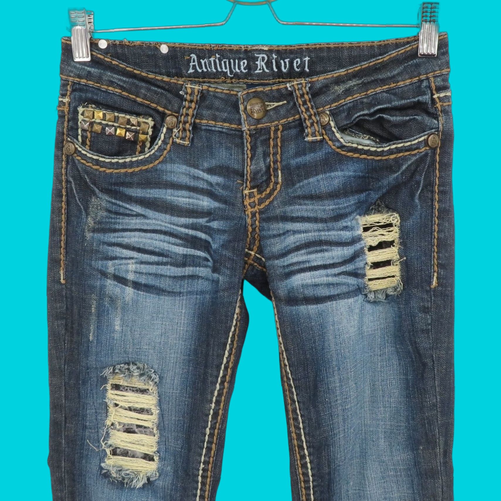 Denime Antique Rivet Jeans Women 25 Denim Distressed Studded 5-Pocket Skinny Cotton Blend Blue Vintage? No (avoid adding) Size 42" / US 20 - 1 Thumbnail