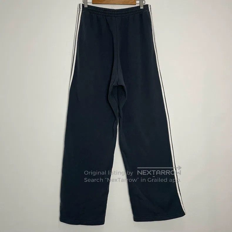 Balenciaga Balenciaga size M Solid Striped Straight Leg Knit Sweatpan Size US 27 - 2 Thumbnail