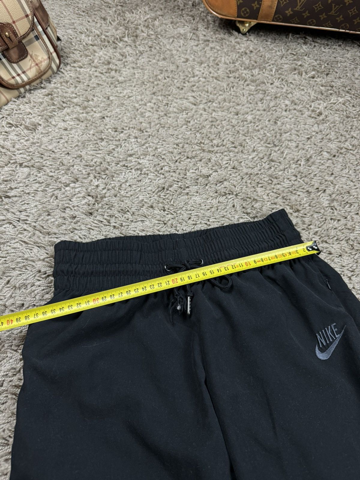 Nike Casual black pants Nike swoosh y2k original sportswear item Size 26" / US 2 / IT 38 - 4 Thumbnail