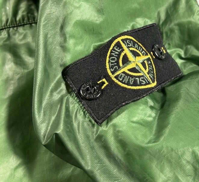Stone Island Vintage Stone island jacket dentyvek shield Size US L / EU 52-54 / 3 - 6 Thumbnail