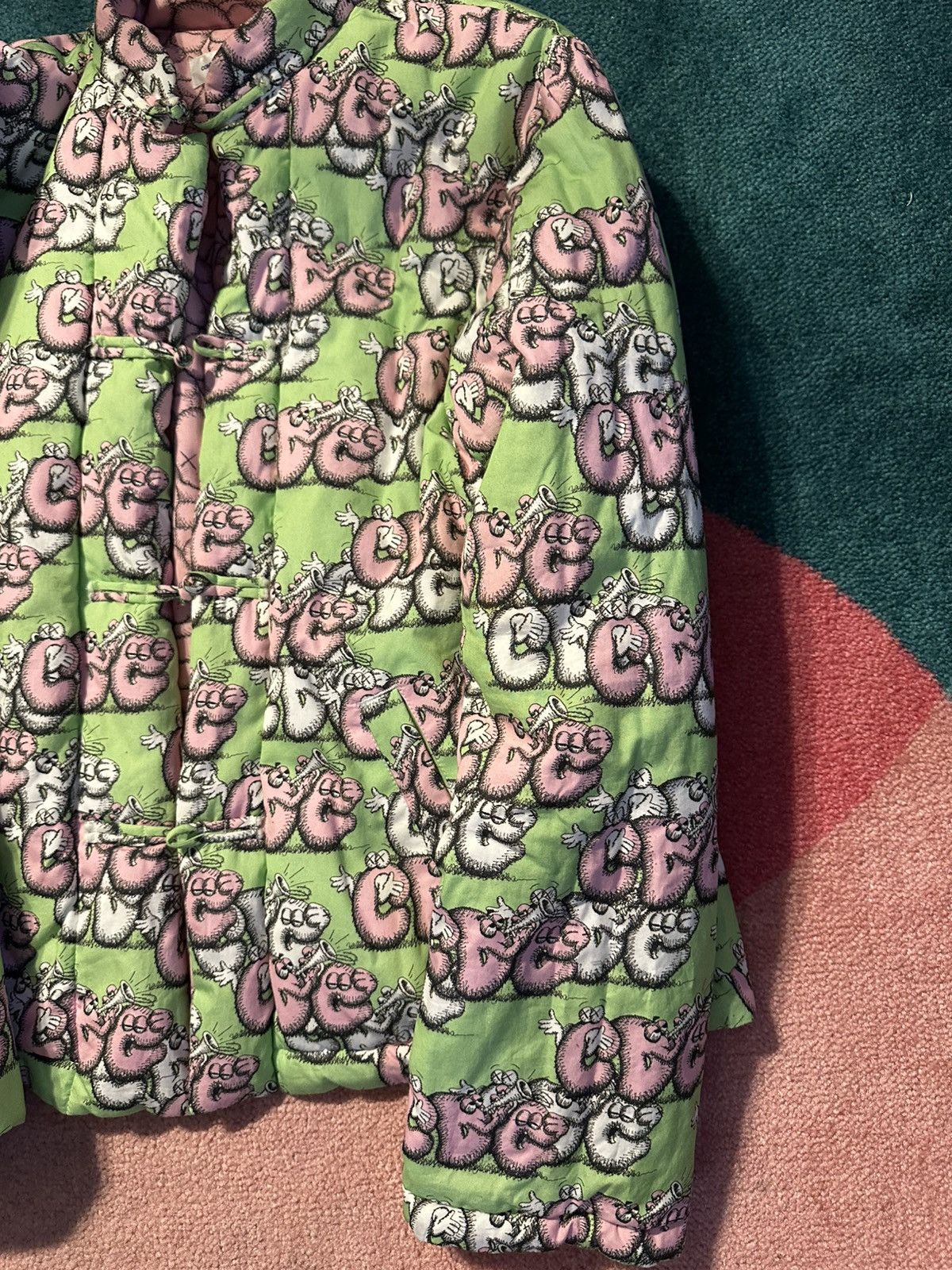 Comme des Garcons SHIRT × Kaws Comme Des Garçons Shirt x Kaws Padded Jacket Size US XL / EU 56 / 4 - 8 Thumbnail