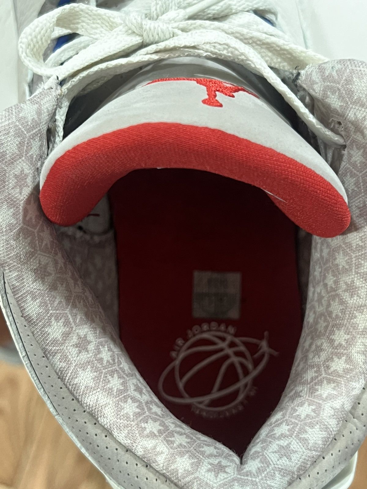 Jordan Brand Jordan 3 Retro “International Flight” Size US 12.5 / EU 45-46 - 3 Thumbnail