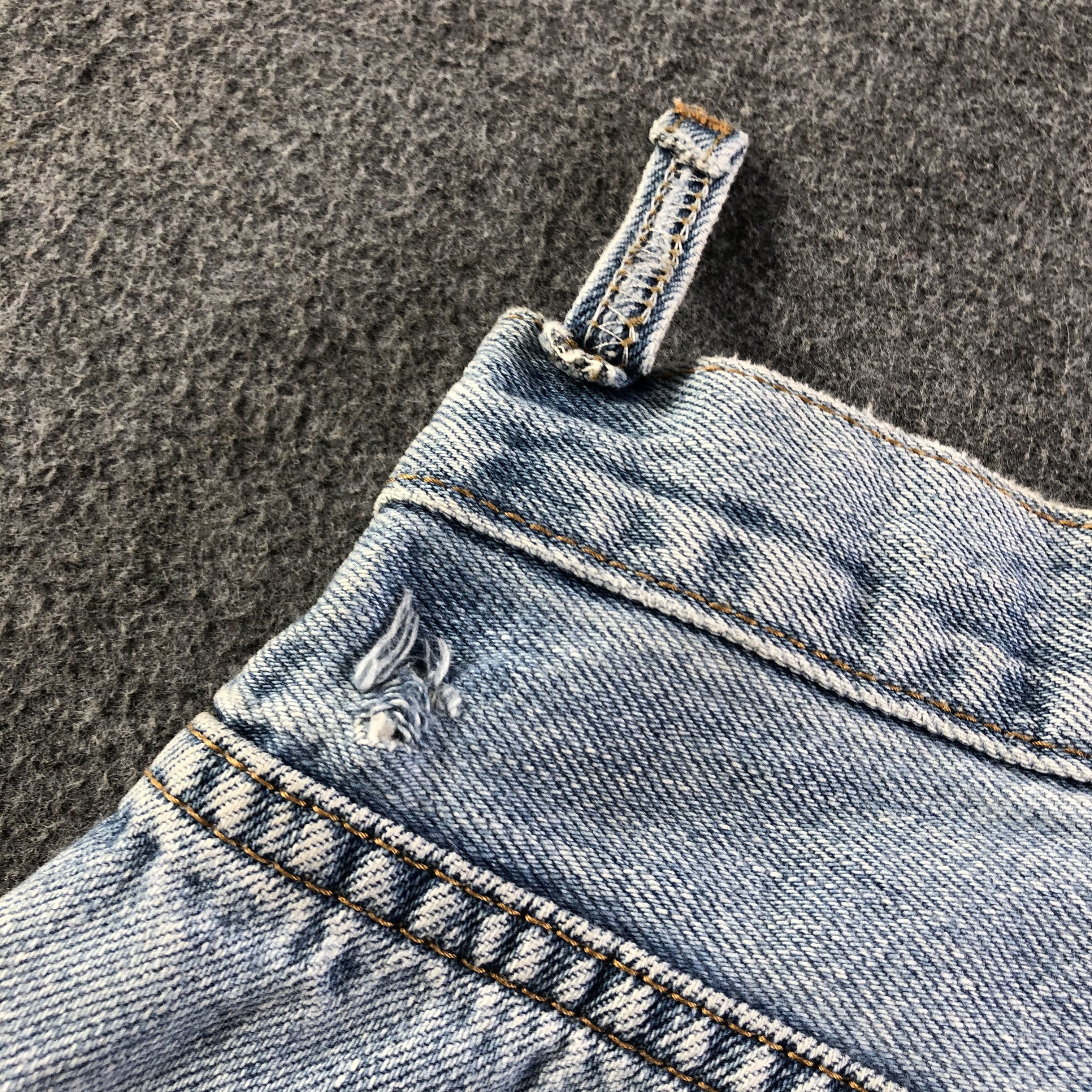 Levi's Vintage Blue Wash Levis 505 Jeans-J4419 Size US 37 - 7 Thumbnail