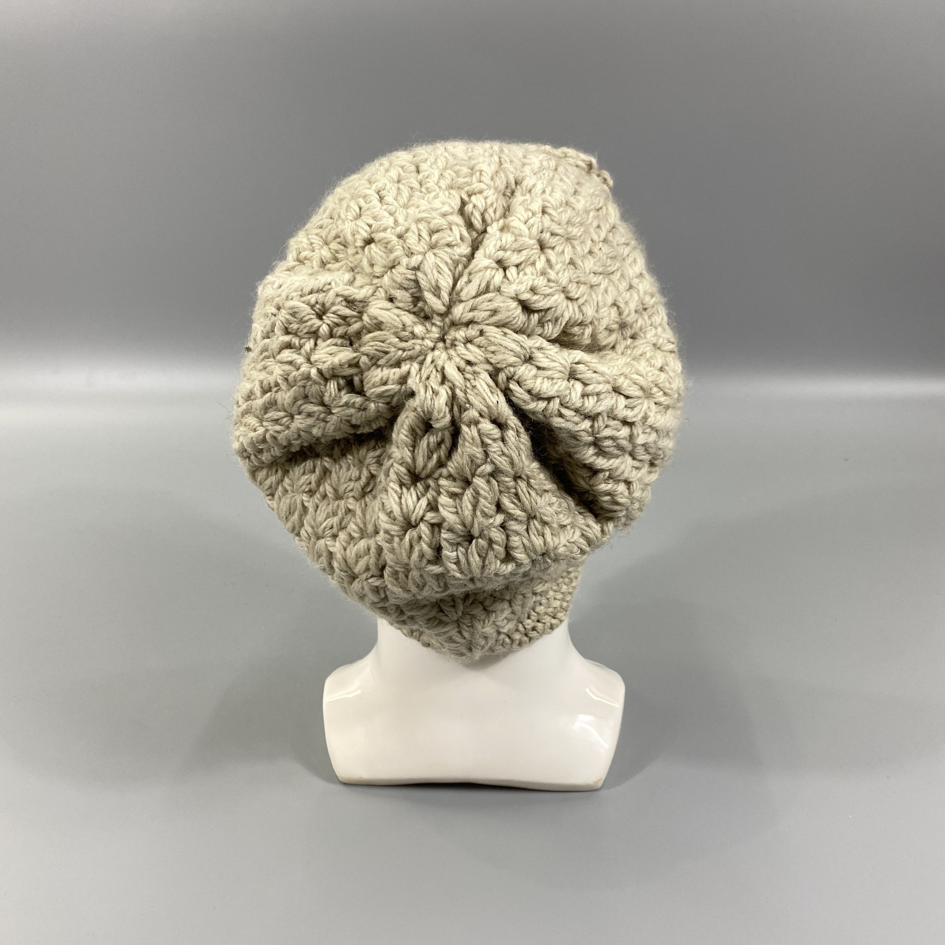 Japanese Brand Knitted Snow Cap Beanie Hats With Mini Flowers -BN990 Size ONE SIZE - 4 Thumbnail