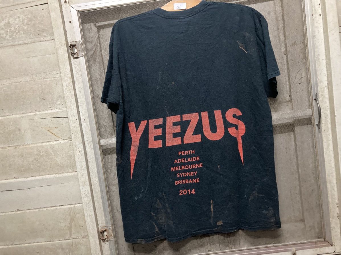Yeezy Vintage T Shirts Yeezy Kanye West Australia Tour 2014 Size XL / US 12-14 / IT 48-50 - 3 Thumbnail