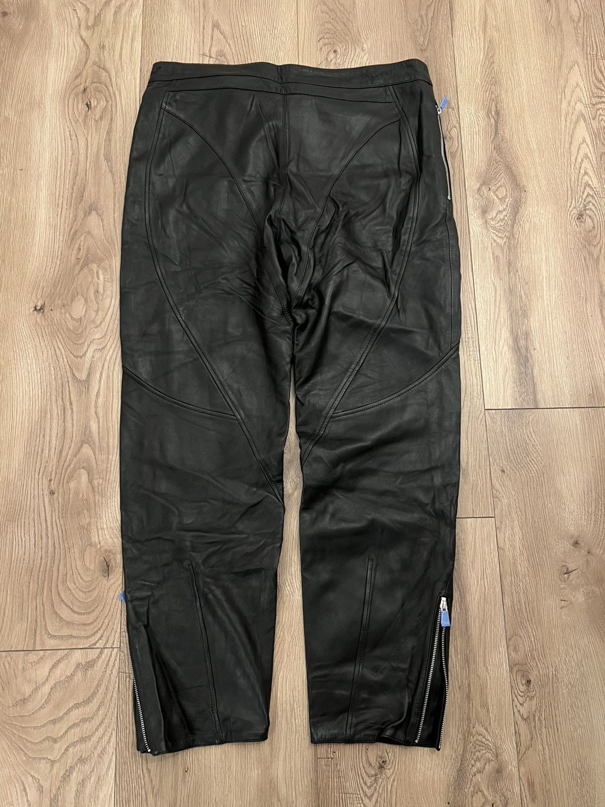 H&M × Mugler Exclusive Mugler x H&M Black Leather Panelled Trousers Size US 40 / EU 56 - 3 Thumbnail