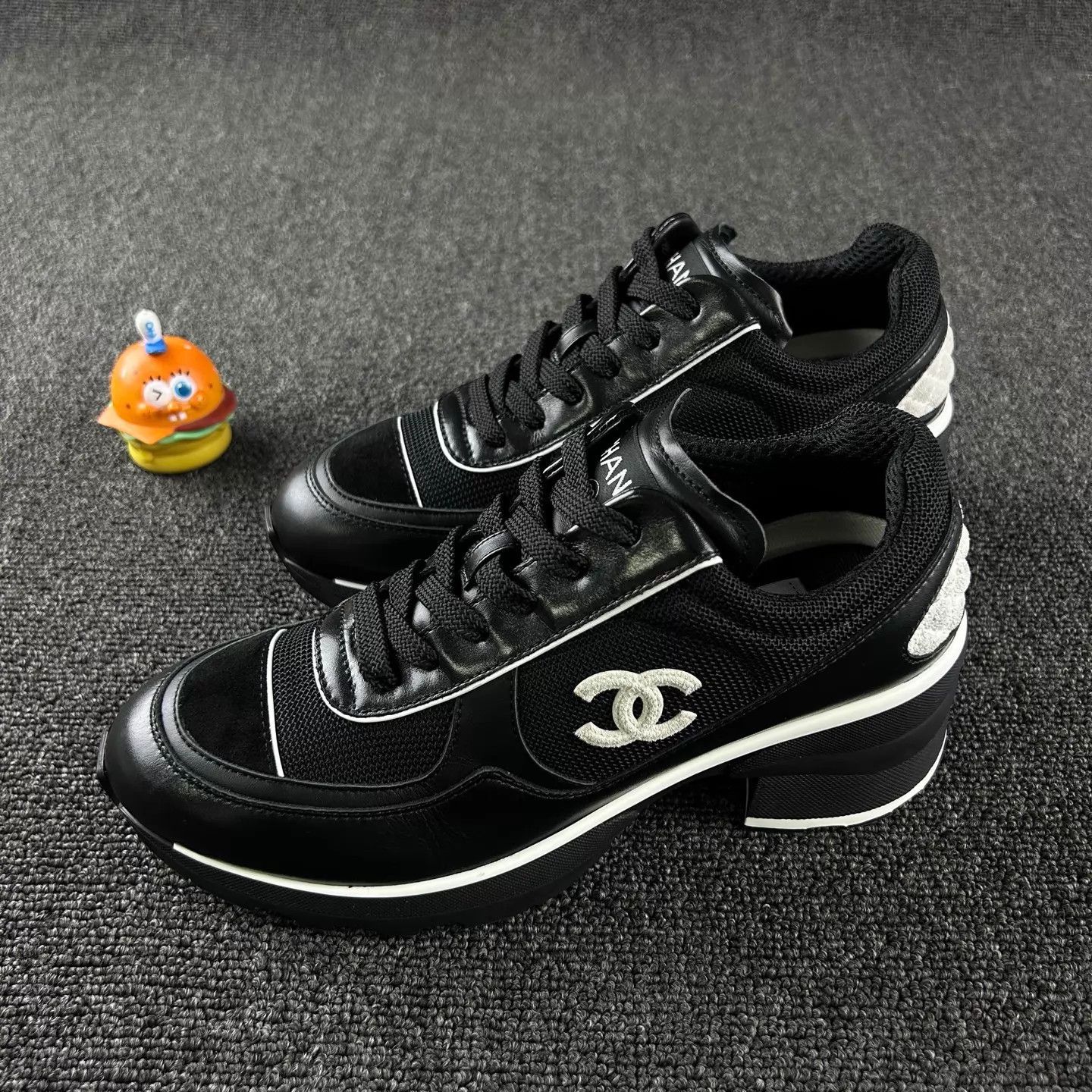 Chanel Chanel 25K Black Panda Heeled Sneaker CC Logo 39 Size US 8.5 / IT 38.5 - 1 Thumbnail