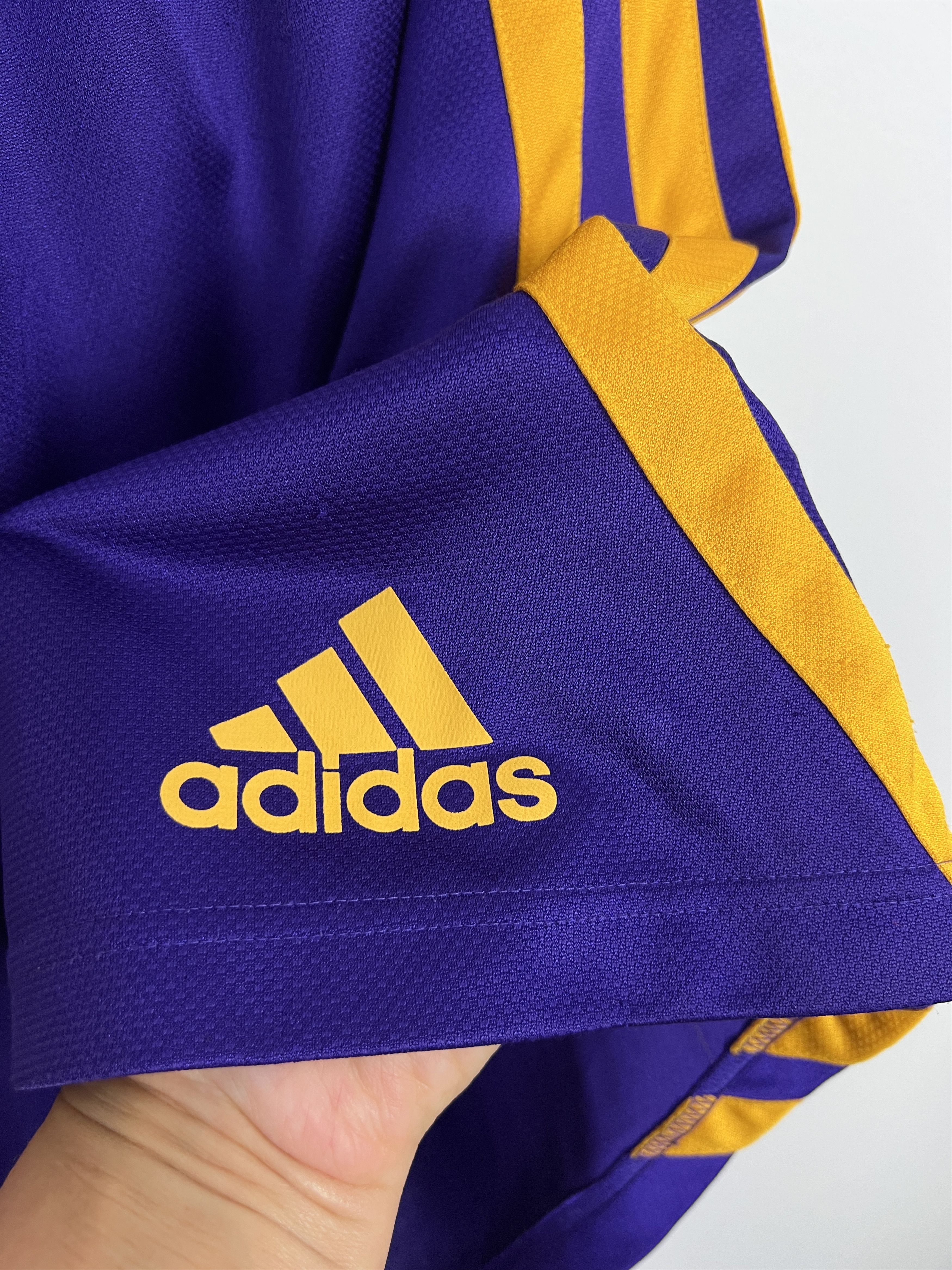 Adidas Vintage Adidas Los Angeles Lakers Bryant NBA Jersey Purple Size US 38 / EU 54 - 5 Thumbnail