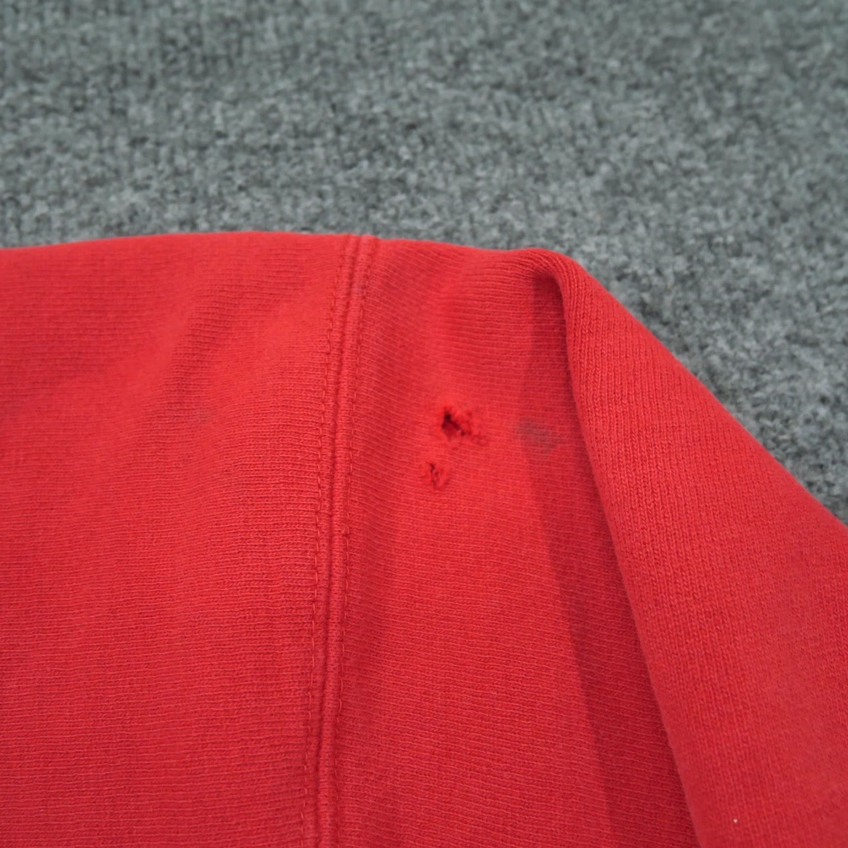 Lands' End VINTAGE Lands' End Sweatshirt Mens Pullover Crew Neck Cotton Blend Red XL Tall Distressed Holes 90s University Logo All Seasons Size US XL / EU 56 / 4 - 7 Thumbnail