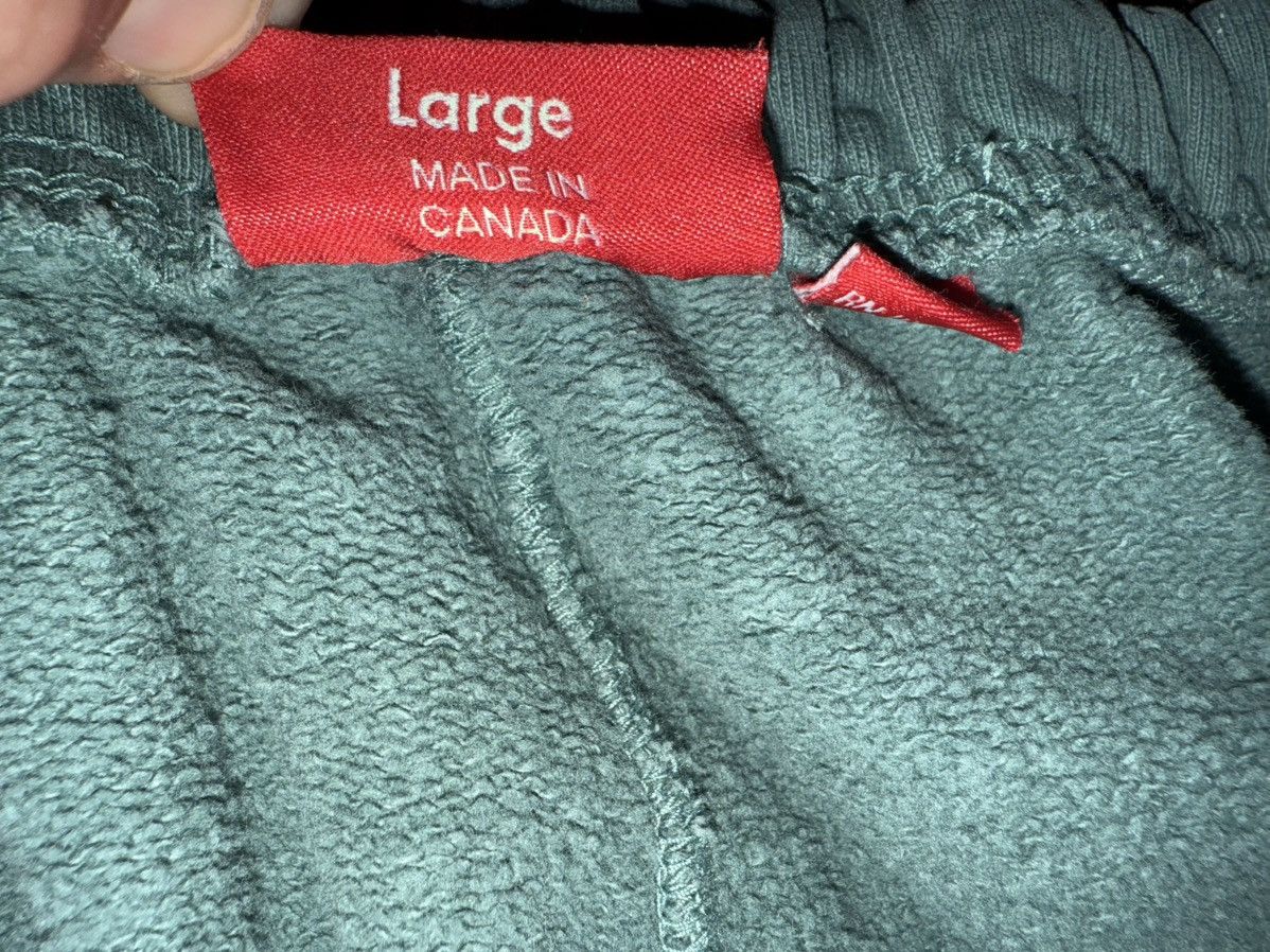 Supreme Supreme Bleached Leopard Sweatpants Cotton Joggers Sz Large Size US 34 / EU 50 - 3 Thumbnail