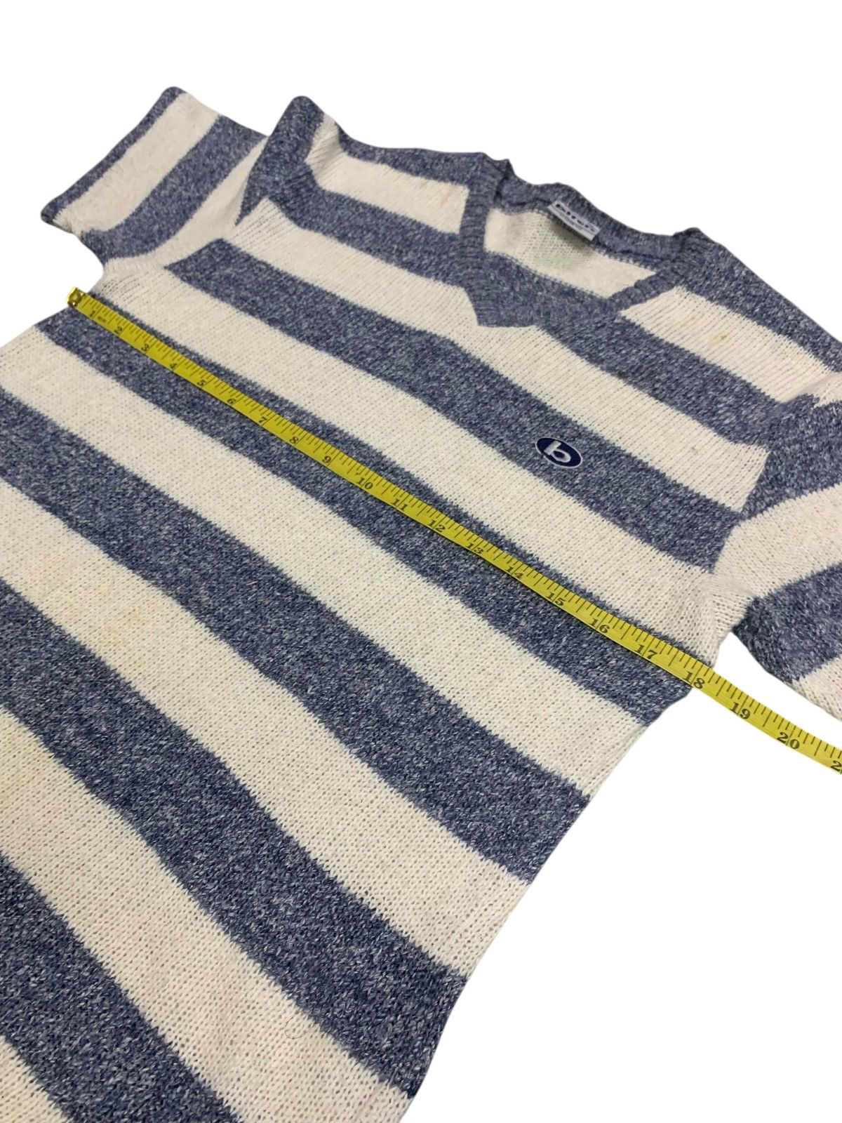 Japanese Brand Vintage 90's Bitch Skateboard V-Neck Knitwear T Shirt Size US M / EU 48-50 / 2 - 7 Thumbnail