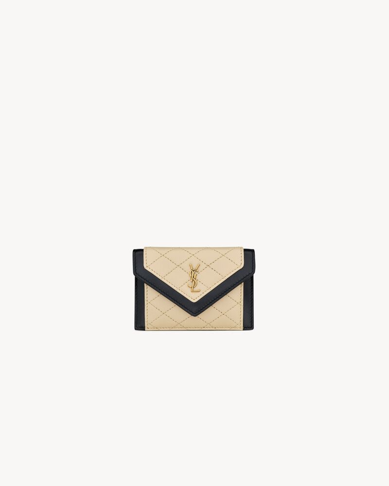 Saint Laurent Paris o1b1hav111125 Size: OS / Gaby Flap Card Case Lambskin Size ONE SIZE - 1 Thumbnail