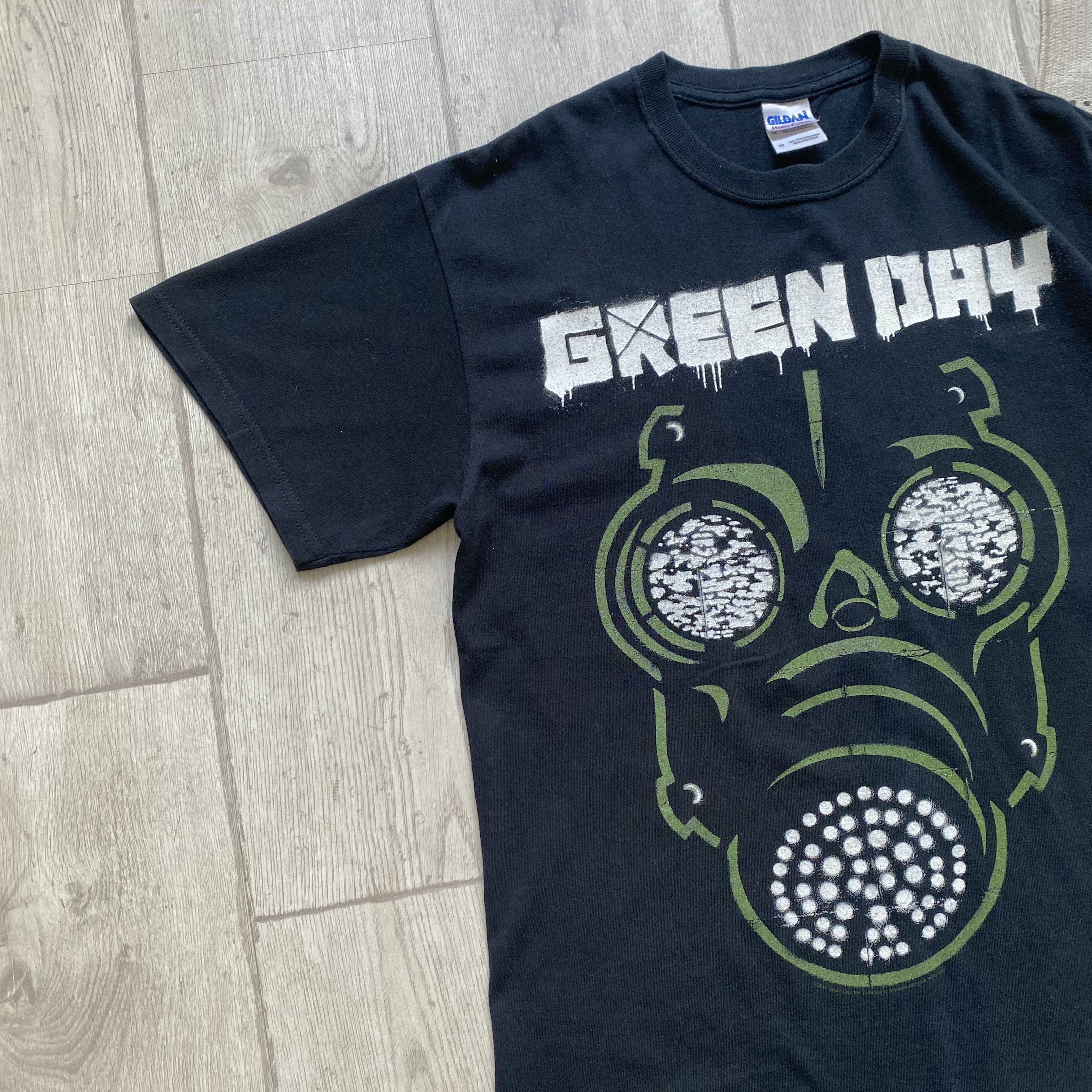 Band Tees Green Day Tee Mask print Y2K Band Rock T-shirt Size US M / EU 48-50 / 2 - 5 Thumbnail