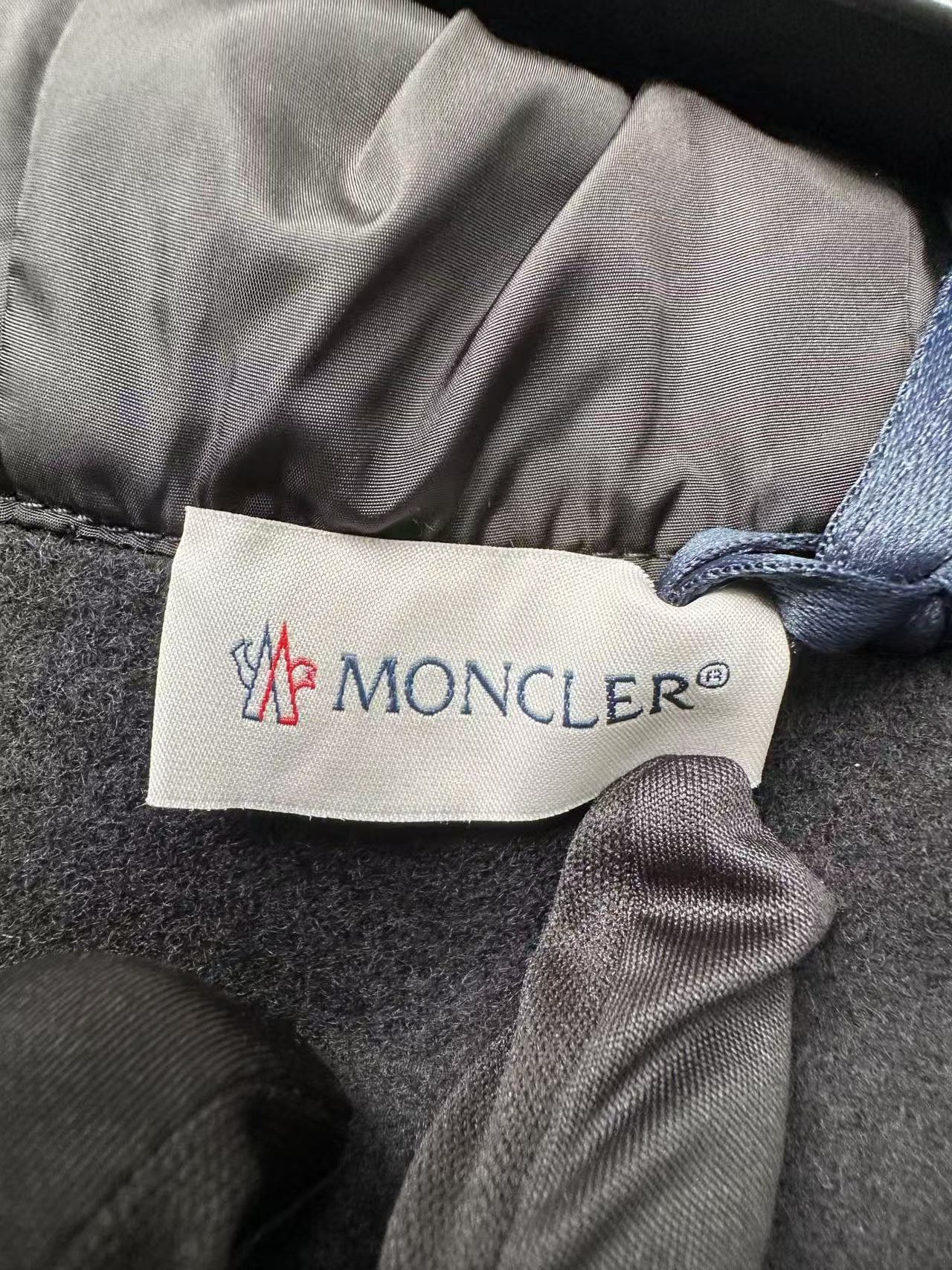 Moncler Moncler Black Hooded Down Cape Size US XXL / EU 58 / 5 - 10 Thumbnail