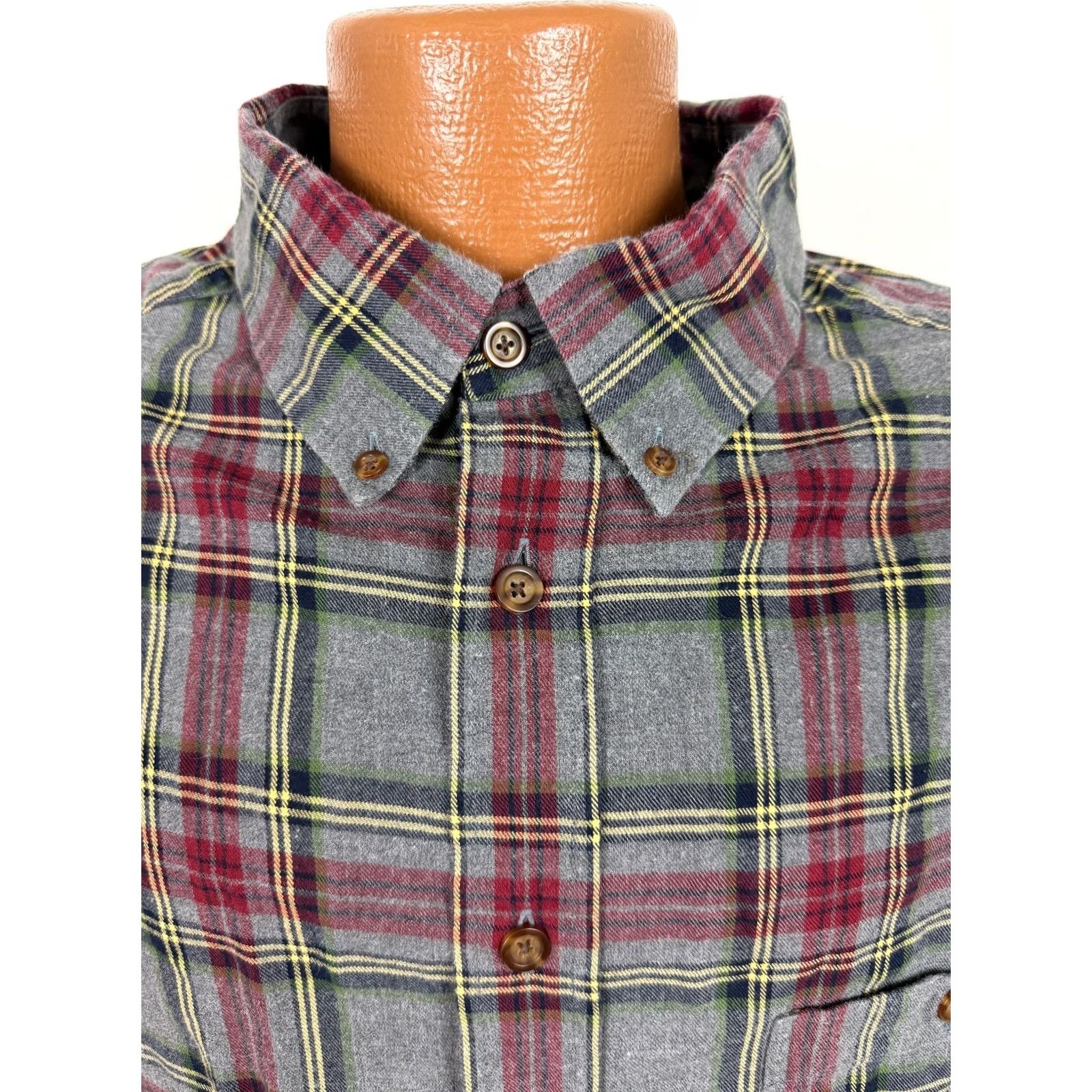 Roundtree & Yorke VINTAGE Roundtree & Yorke Portuguese Flannel Shirt Men 3XL TALL Gray Plaid Button-Up Shirt Size US XXL / EU 58 / 5 - 3 Thumbnail