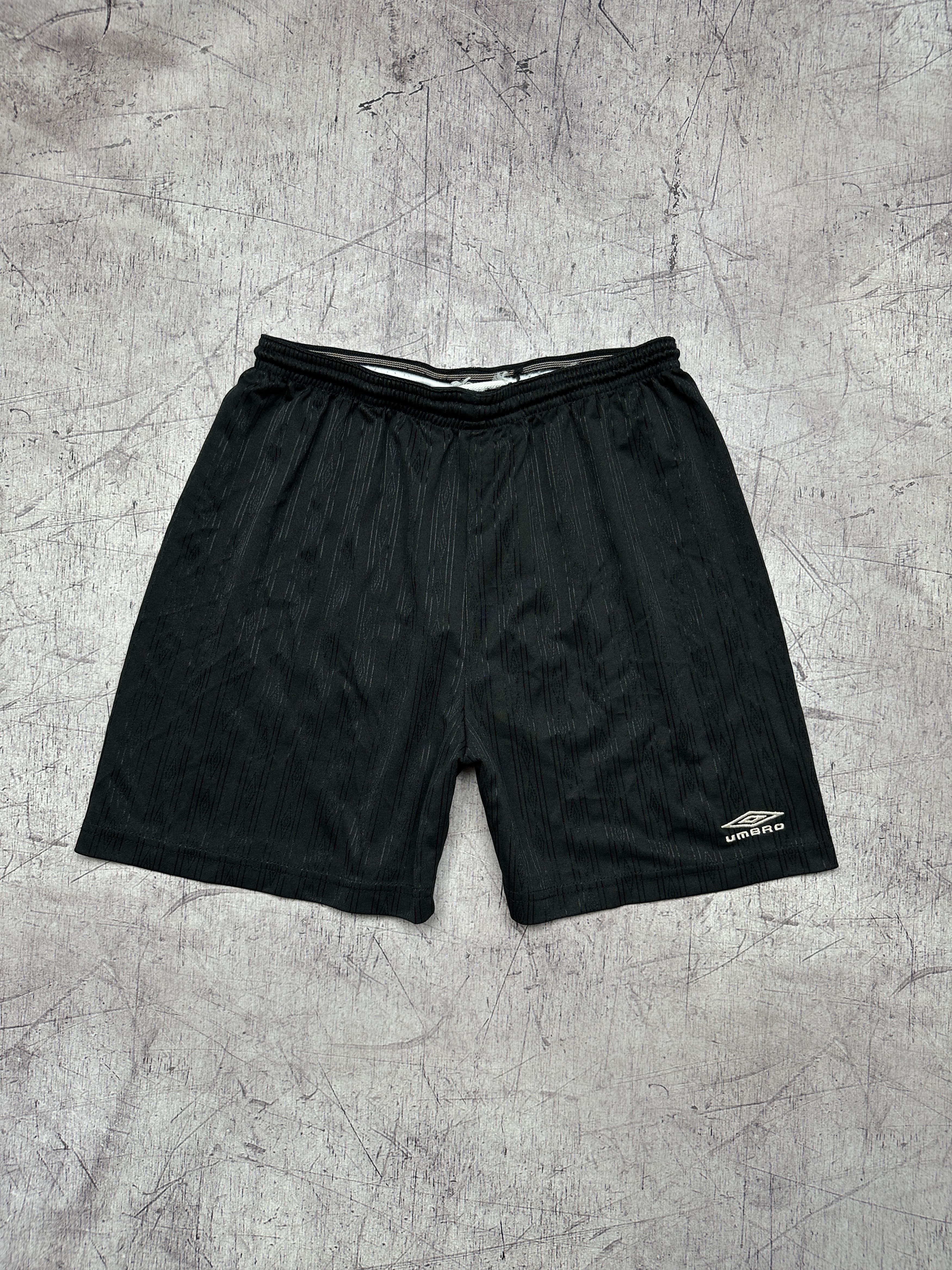 Umbro Umbro Vintage Monogram Shorts Size US 32 / EU 48 - 1 Thumbnail